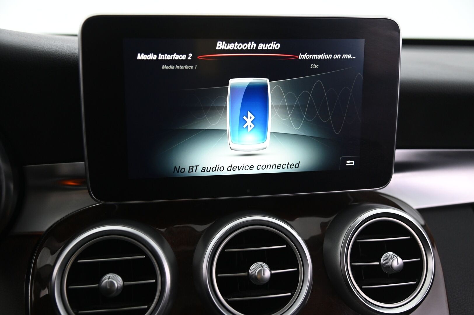 Mercedes-Benz C 2016 250 BlueTec T A 4MATIC Premium Business *DTR+Q / Ilma-alusta / Blis / Panorama / Sähköpenkit muistilla / Comand Nav - Irroitettava Vetokoukku / Todella kattavat varuseet! /Sähköinen takaluukku - HULLUT VÄLIPÄIVÄT KORKOTARJOUS 2,49%