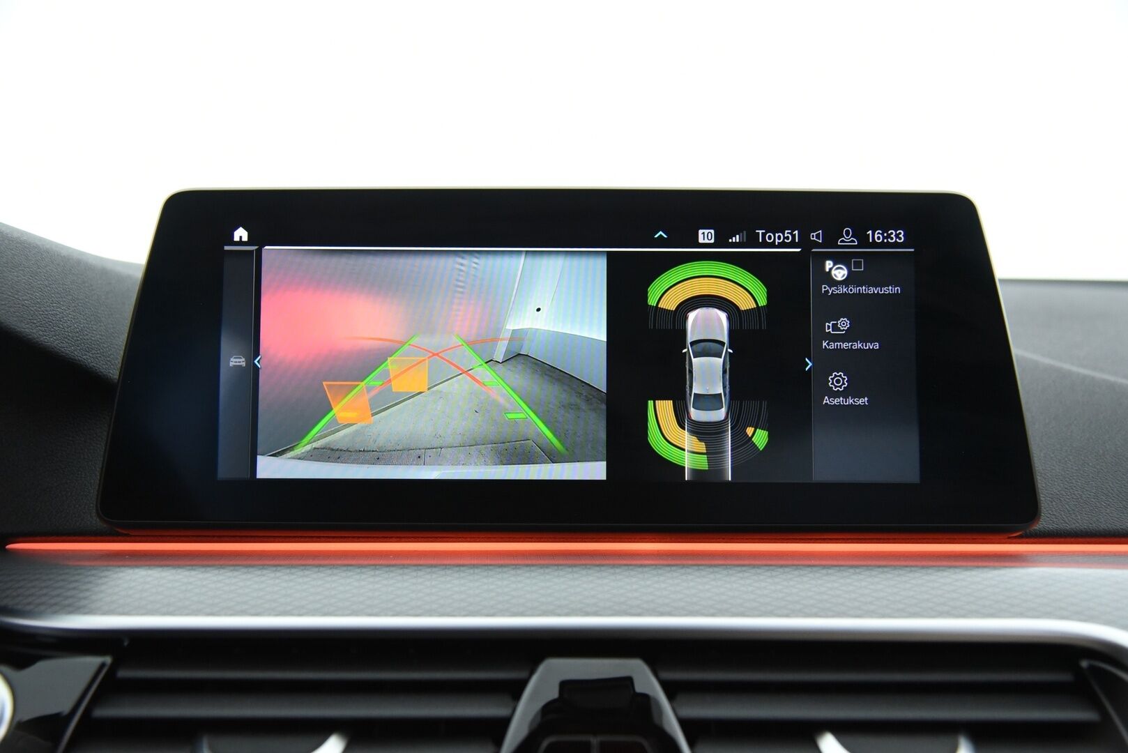 BMW 530 2020 e xDrive iPerformance Sedan M-Sport - HUD / H&K / Hieronta / Comfort-muistipenkki / Soft-Close / Adapt. Led / Keyless / Ambient / BLIS / P-Kamera