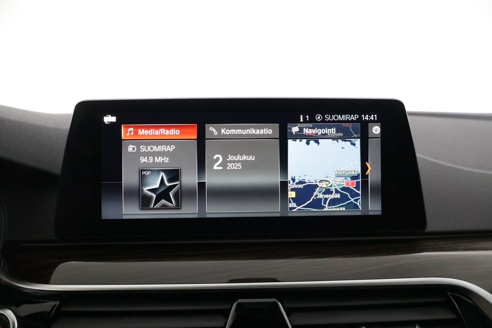 BMW 530 2018 G30 Sedan 530e A Charged Edition M Sport * Bower&Wilkins / Kattoluukku / M-Sport / Adap.vakkari / BLIS / Digimittaristo * - * Huippuvarusteet / Siistikuntoinen / Katso varusteet tarkasti läpi / Merkkihuollettu *