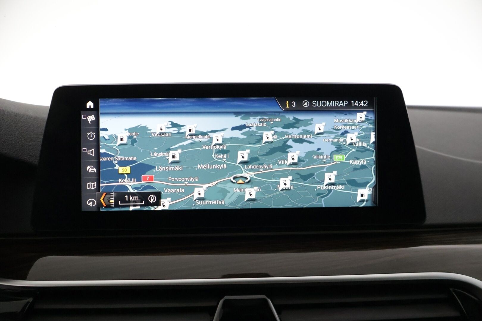 BMW 530 2018 G30 Sedan 530e A Charged Edition M Sport * Bower&Wilkins / Kattoluukku / M-Sport / Adap.vakkari / BLIS / Digimittaristo * - * Huippuvarusteet / Siistikuntoinen / Katso varusteet tarkasti läpi / Merkkihuollettu *