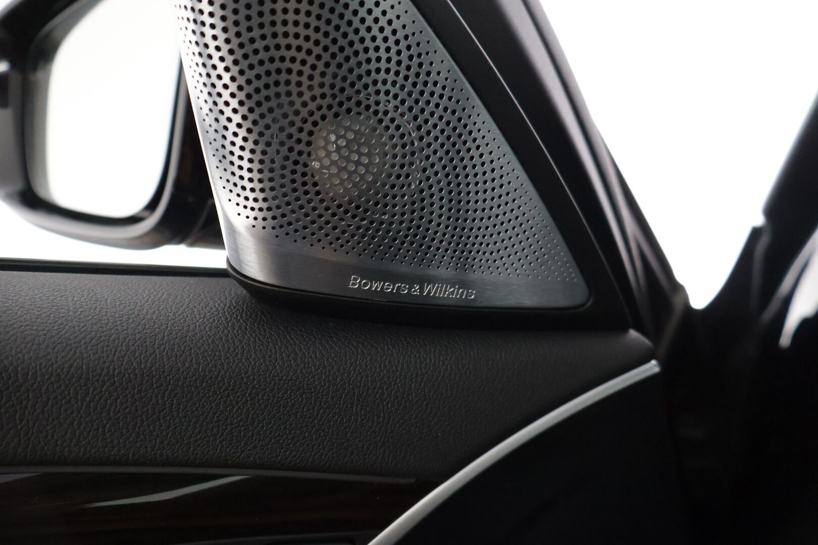 BMW 530 2018 G30 Sedan 530e A Charged Edition M Sport * Bower&Wilkins / Kattoluukku / M-Sport / Adap.vakkari / BLIS / Digimittaristo * - * Huippuvarusteet / Siistikuntoinen / Katso varusteet tarkasti läpi / Merkkihuollettu *