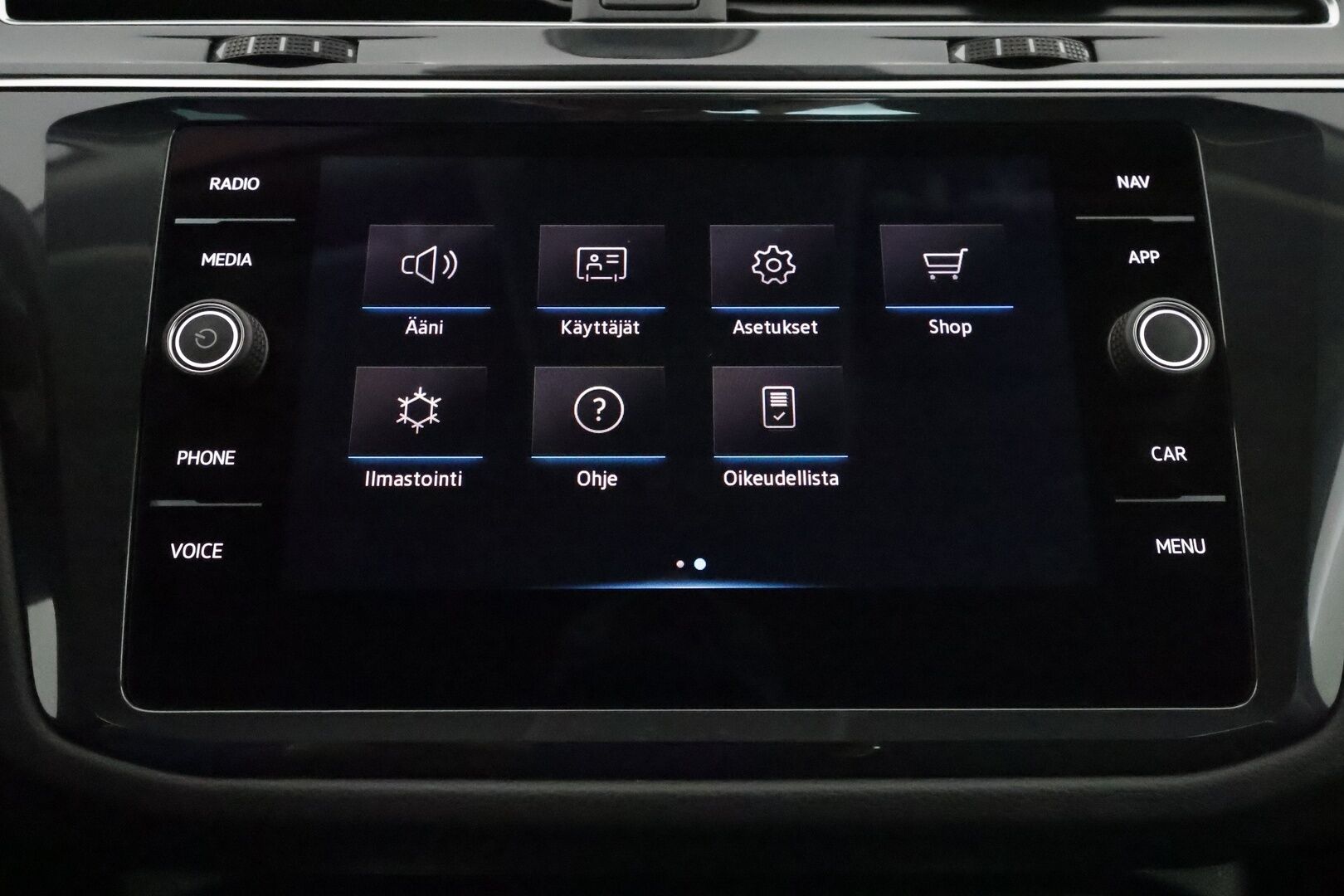 Volkswagen Tiguan 2021 Style eHybrid 180 kW DSG-aut ** Adapt.vakkari / Koukku / P.kamera / IQ Matrix LED / Keyless / Apple&Android / Navi - Digimittaristo / Alcantara sporttipenkit / Rattilämmitys