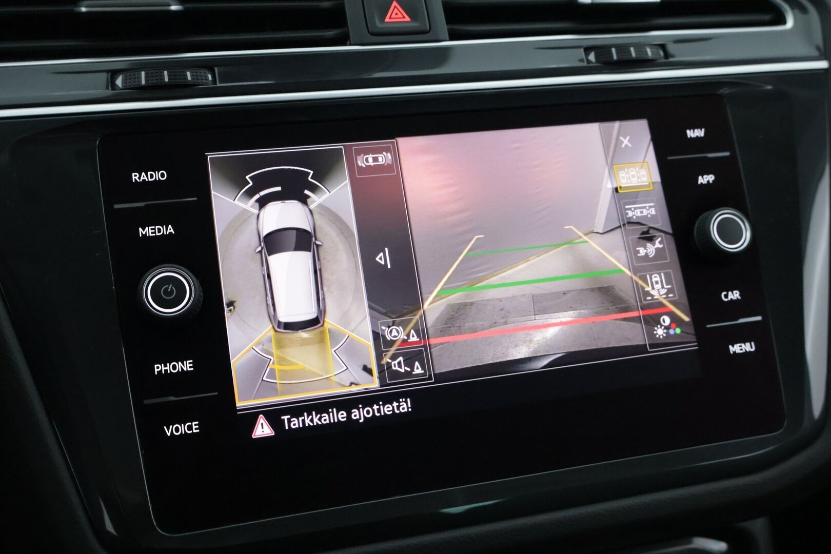 Volkswagen Tiguan 2021 13 kWh, eHybrid 180 kW DSG *ACC / IQ LED / Kaistavahti / 360 P-Kamera / Sähkökoukku / Sähkökontti* - *Suomi-auto / Huollettu 8/25 / Uudet nastarenkaat*