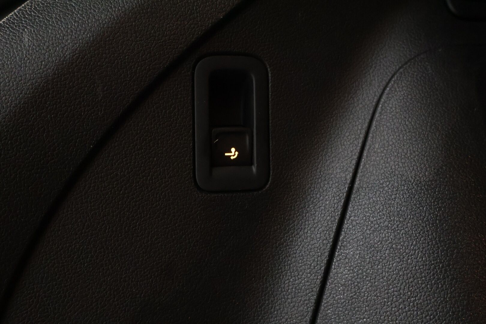 Volkswagen Tiguan 2021 13 kWh, eHybrid 180 kW DSG *ACC / IQ LED / Kaistavahti / 360 P-Kamera / Sähkökoukku / Sähkökontti* - *Suomi-auto / Huollettu 8/25 / Uudet nastarenkaat*