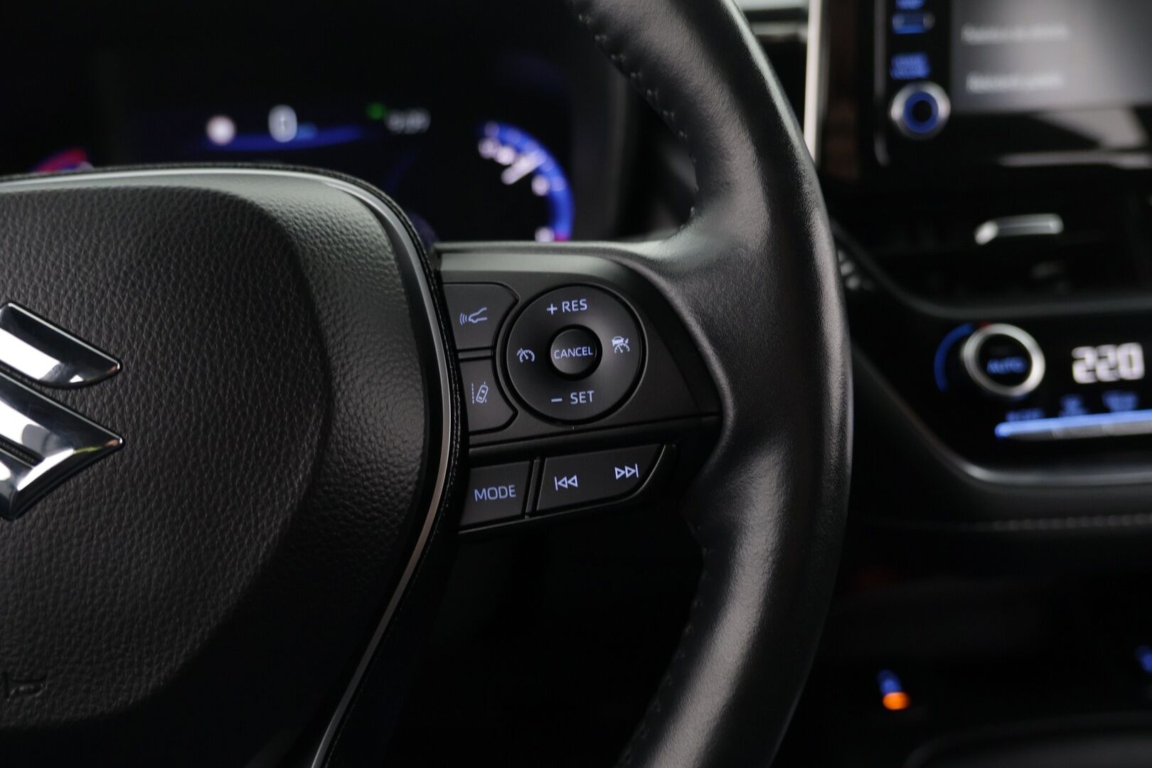Suzuki Swace 2021 1,8 HYBRID 2WD GL+ CVT-aut - | ACC | Kaistavahti | Lohko | P-Kamera | APP-connect | Ratinlämmitin | LED |