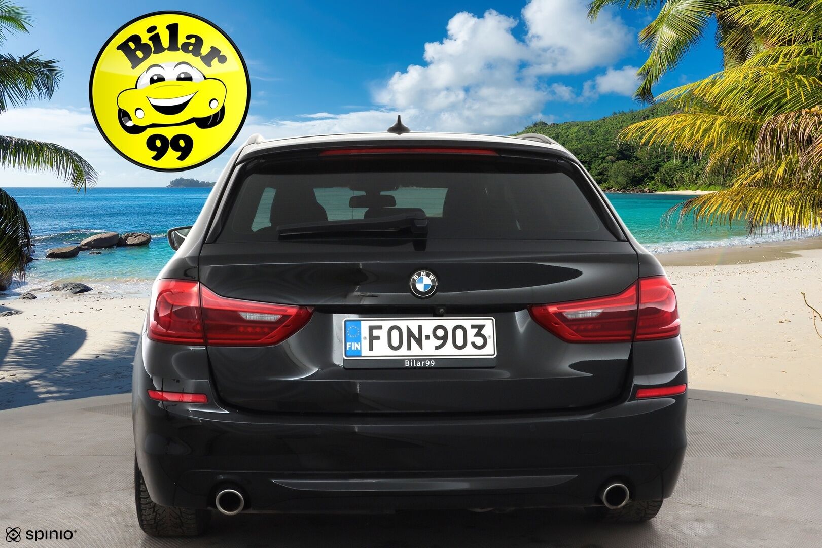 BMW 530 2018 G31 Touring 530d A Business * Webasto / Koukku / ACC / Adapt.LED / P.Kamera / HUD / HiFi / Sportnahat * - Kahdet renkaat aluvanteilla / Merkkihuollot