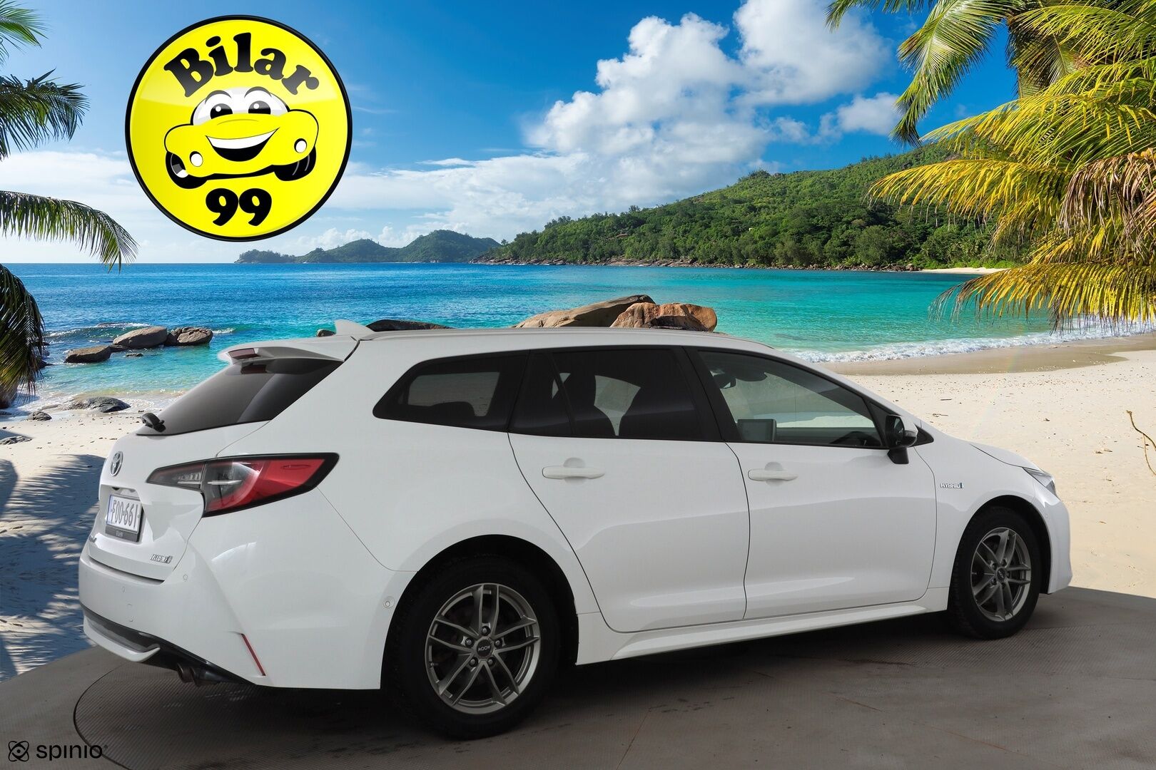 Toyota Corolla 2019 Touring Sports 2,0 Hybrid Style * ACC / P.kamera / Lohko+Sisä / Sähköluukku / KeylessGo / Ratinlämmitin * - Kahdet renkaat aluvanteilla / Merkkihuollettu