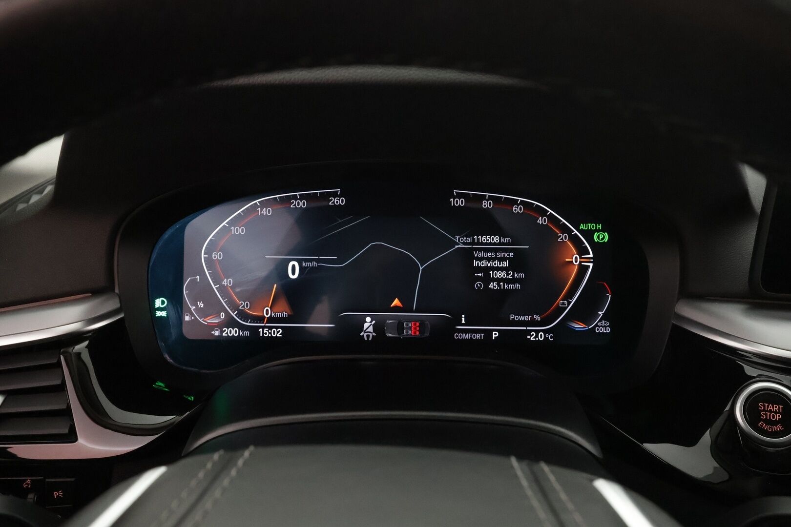 BMW 520 2021 G30 Sedan 520i A MHEV * Webasto / Vakkari / P.kamera / LED / Apple&Android / Display Key / Navi / Koukku * - 1.Om Suomi-auto / Facelift / Kahdet renkaat aluvanteilla