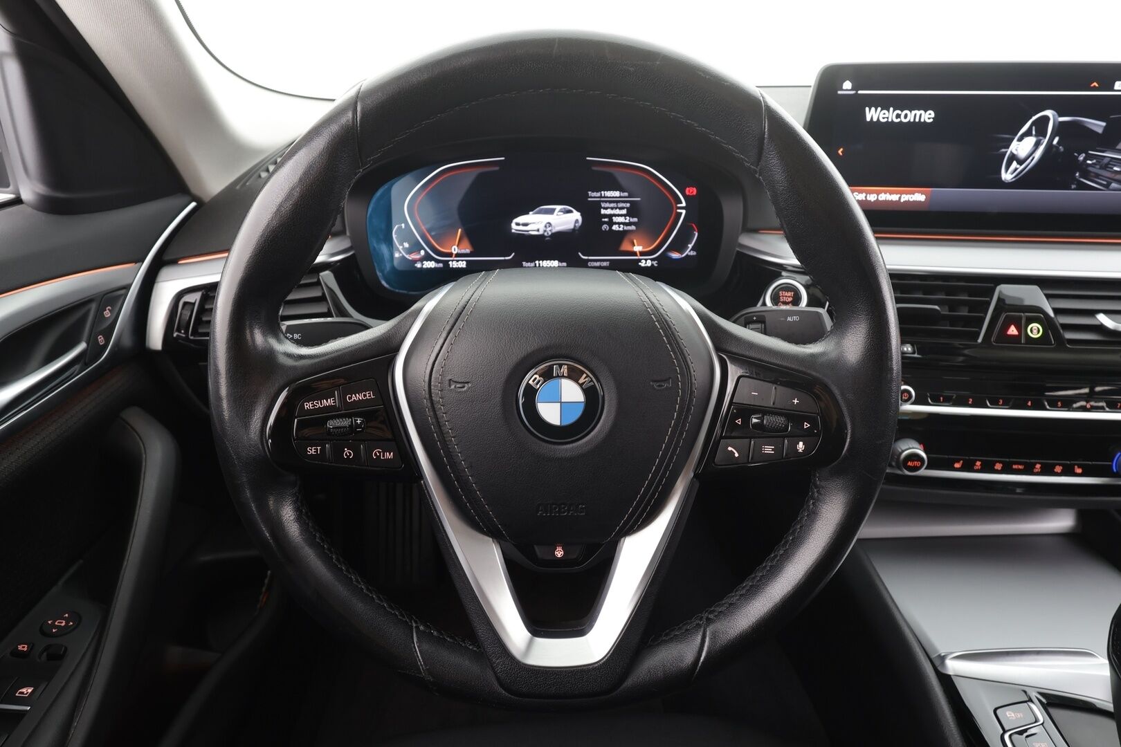 BMW 520 2021 G30 Sedan 520i A MHEV * Vakkari / LED / Webasto / P.kamera / Navi* - 1.Om Suomi-auto / Kahdet renkaat