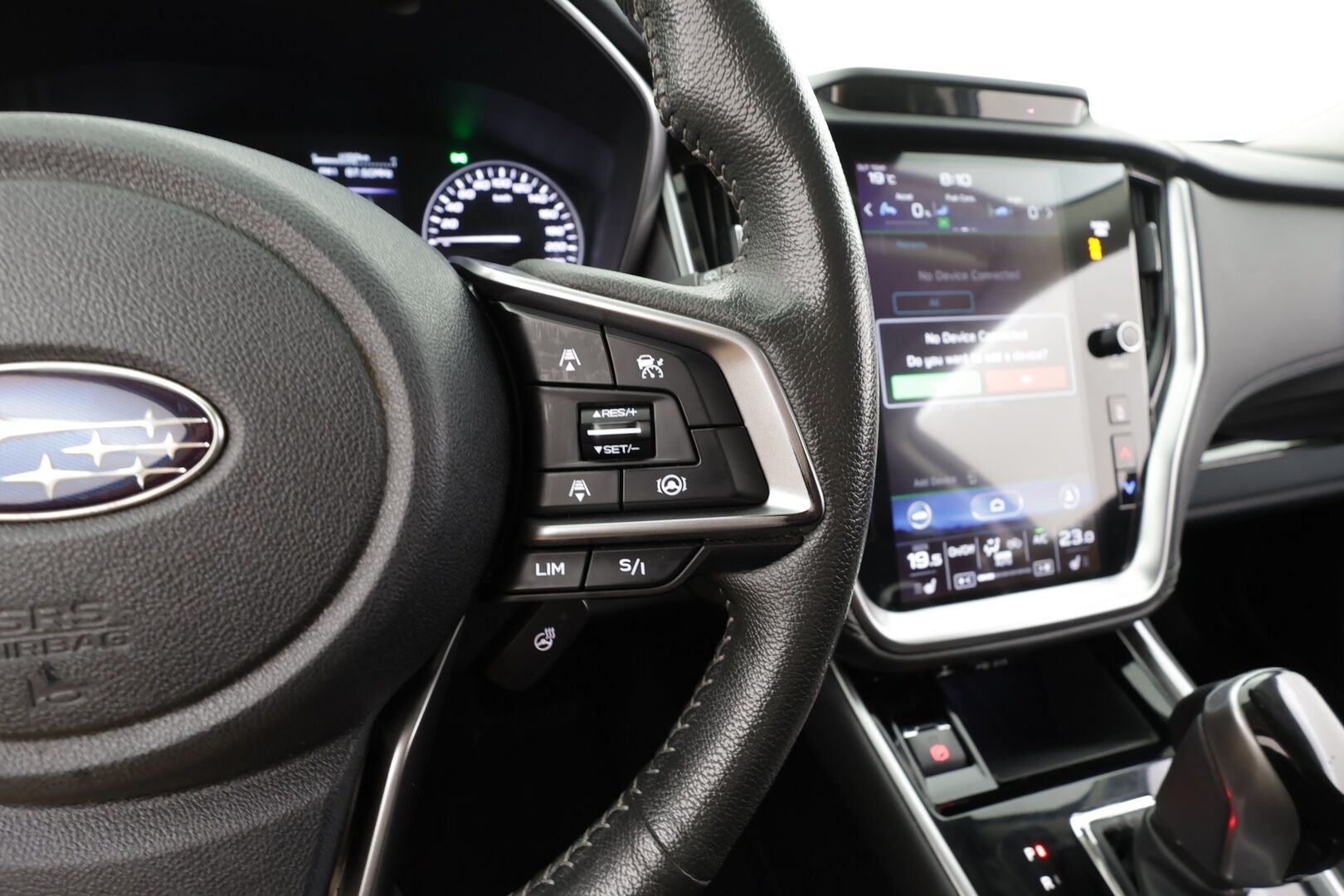 Subaru Outback 2021 2,5i Adventure CVT - | ACC | Koukku | LED | P.kamera | Sähköpenkit | Sisätilanlämmitin | Kaistavahti | Apple&Android | Keyless | Suomi-auto | Kahdet renkaat | 
