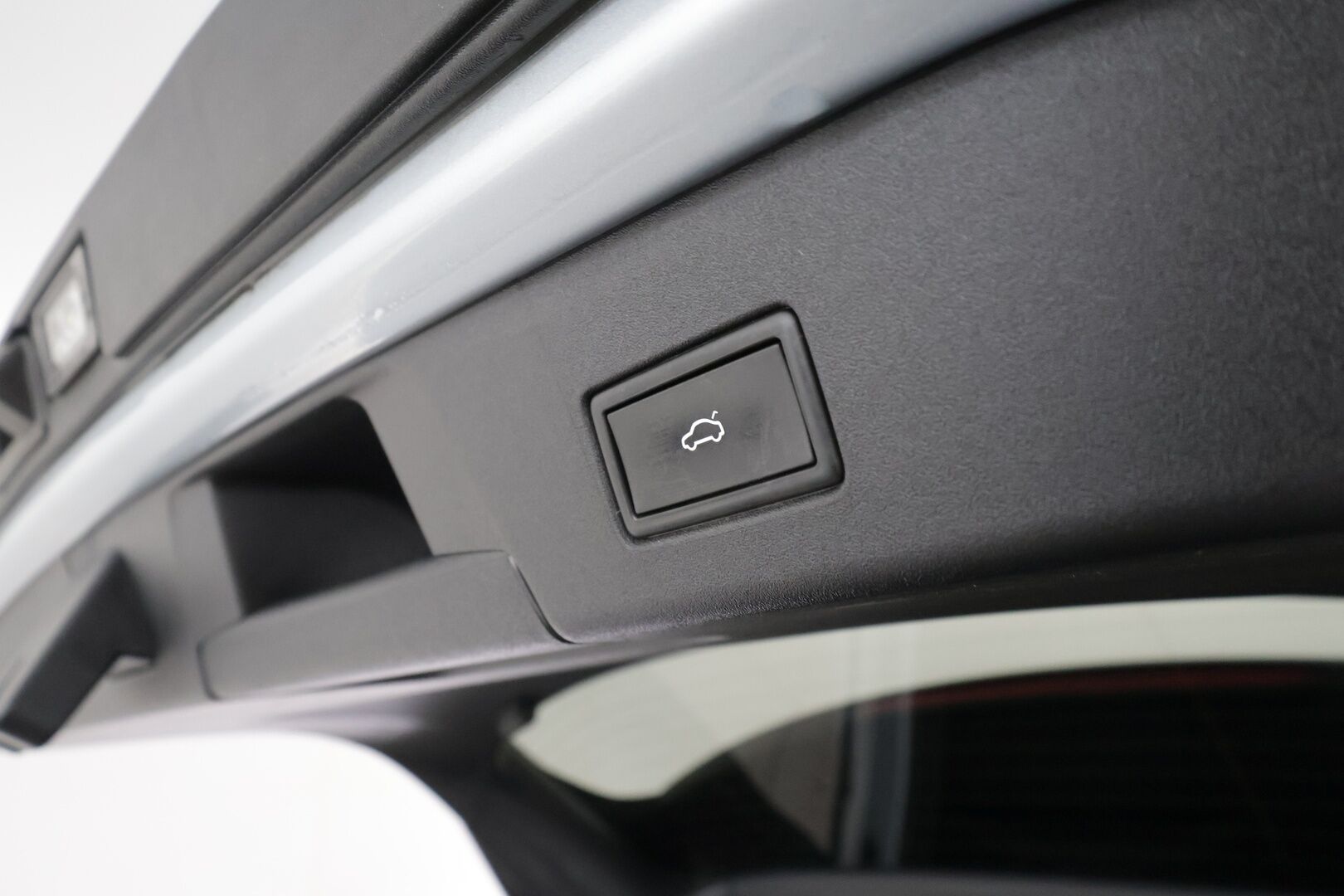Volkswagen ID.4 2021 Pro Performance 150 kW, akku 77 kWh - | ILP | Koukku | ACC | Matrix | 360 | Lasikatto | HUD | Hierovat Sporttipenkit Muistilla | Navi | Kaistavahti | Keyless | Kahdet renkaat | Merkkihuollot | Suomi-auto |