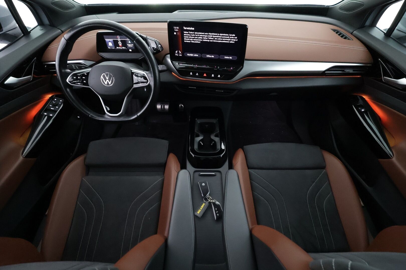 Volkswagen ID.4 2021 Pro Performance 150 kW, akku 77 kWh - | ILP | Koukku | ACC | Matrix | 360 | Lasikatto | HUD | Hierovat Sporttipenkit Muistilla | Navi | Kaistavahti | Keyless | Kahdet renkaat | Merkkihuollot | Suomi-auto |