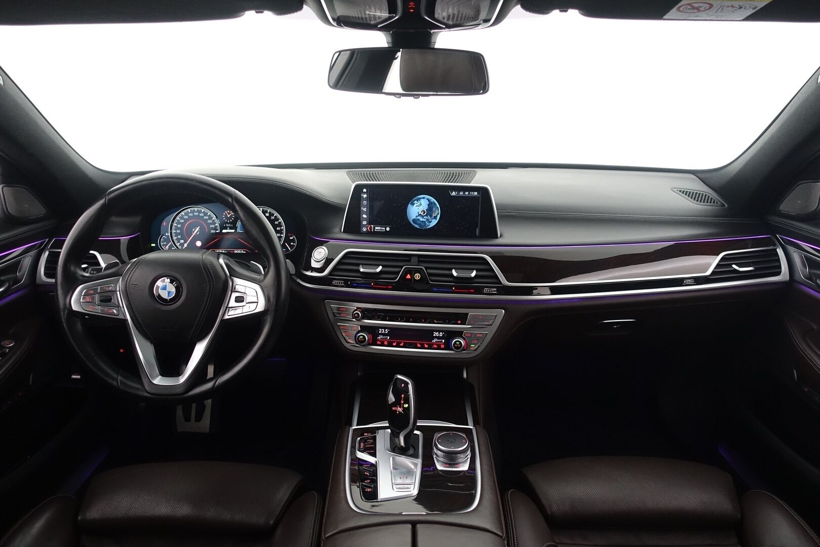 BMW 740 2017 G12 Sedan 740Le iPerformance A xDrive M-Sport - | DAP | HUD | H&K | Laser | | Hierovat & Ilmastoidut Comfort Muistinahat | Panorama | Ilma-alusta | Soft Close | 360° | Comfort Access | Individual | Innovation | Digimittaristo |