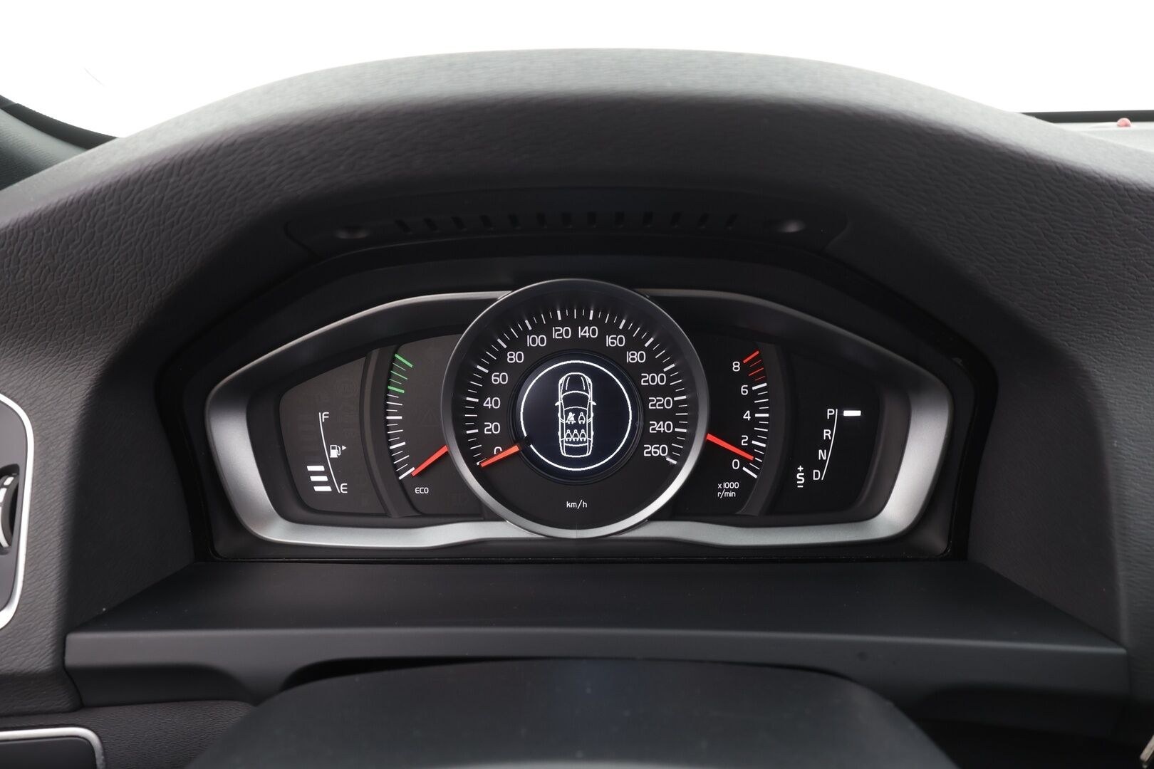 Volvo V60 2018 T3 Business aut * Webasto / Xenon / P.Tutka / Navi / Vakkari / Bluetooth * - Kahdet renkaat aluvanteilla - HULLUT AVAJAISHULINAT KORKOTARJOUS 3,29 %