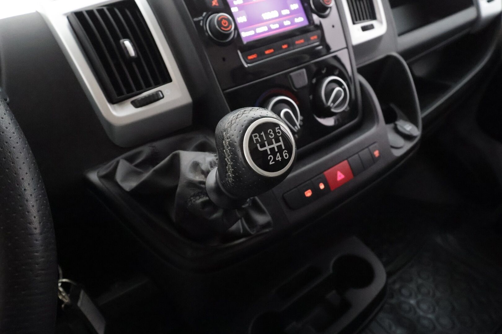 Fiat Ducato 2021 2,3 Multijet 140 10m3 L2H1 * ALV /  Vakkari / P.Kamera / Navi / Koukku / Webasto / Ilmastointi * - Suomi-auto / Kahdet renkaat