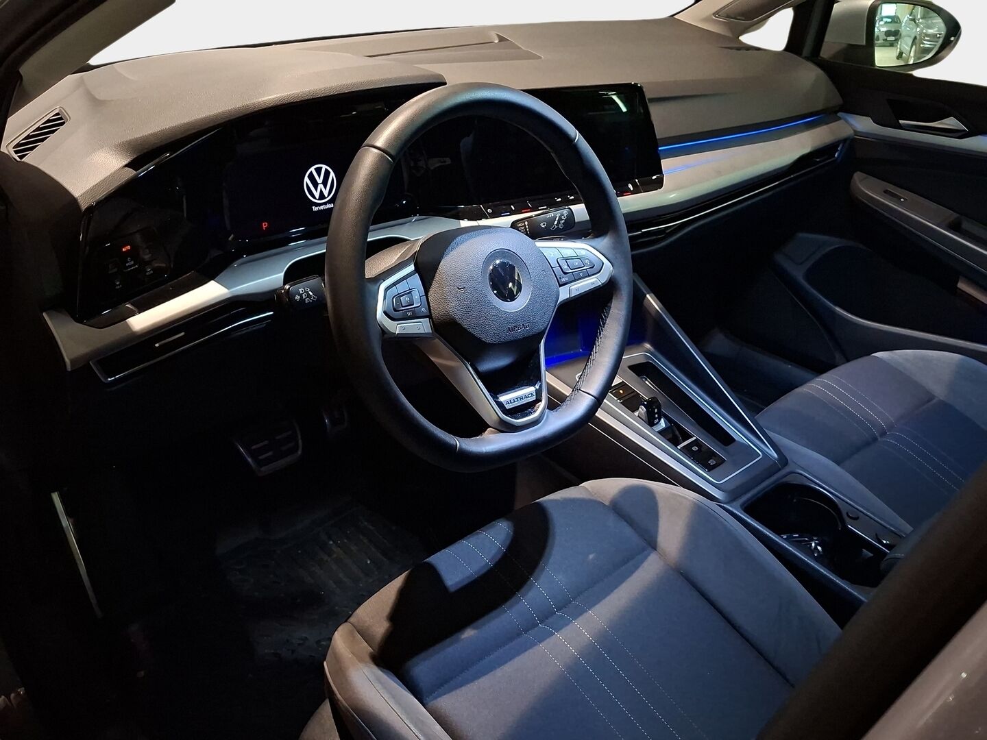 Volkswagen Golf 2021 Variant Alltrack 2,0 TDI 147 kW 4MOTION DSG *Acc / Webasto / Navi / P.kamera / S.luukku / H&K / S.koukku / KeyLessGo*