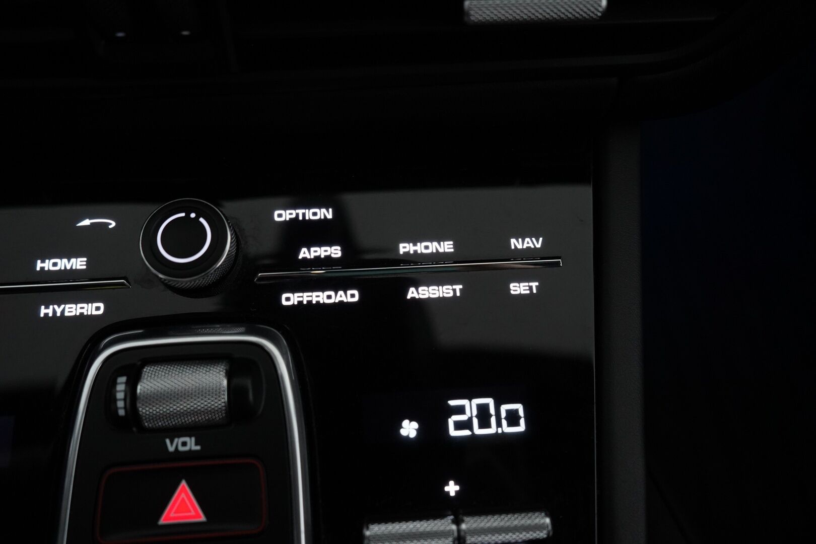 Porsche Cayenne 2020 E-Hybrid SportDesign * Burmester / Panorama / Imuovet / HUD / ACC / Matrix / PDCC / PDLS + / Night Vision / PASM / Nahkasisusta / Ilmastoidut Istuimet / 360-Kamera * - 2,99 % KORKOTARJOUS TÄHÄN AUTOON - 31.5. ASTI! - Huippuvarusteet / Juuri huollettu / 2x Porschen vanteet / 