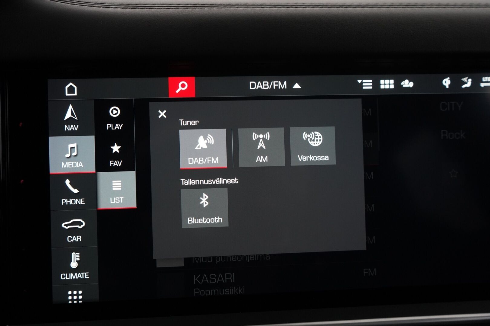 Porsche Cayenne 2020 E-Hybrid SportDesign * Burmester / Panorama / Imuovet / HUD / ACC / Matrix / PDCC / PDLS + / Night Vision / PASM / Nahkasisusta / Ilmastoidut Istuimet / 360-Kamera * - 2,99 % KORKOTARJOUS TÄHÄN AUTOON - 31.5. ASTI! - Huippuvarusteet / Juuri huollettu / 2x Porschen vanteet / 