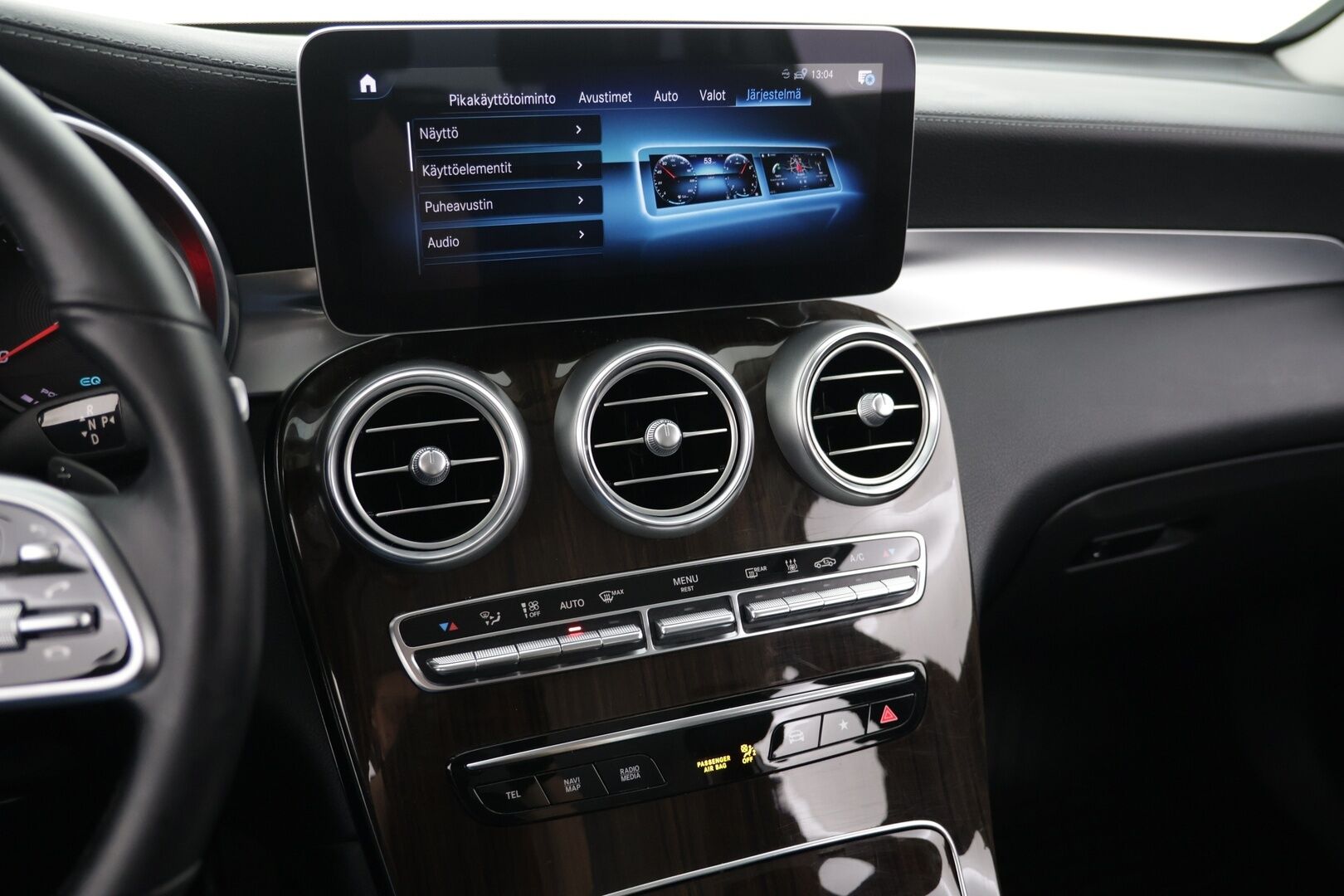 Mercedes-Benz GLC 2022 300 e 4MATIC A Business * Distronic / P.Kamera / Vetokoukku * - P.Kamera / Vetokoukku / Neliveto - HULLUT AVAJAISHULINAT KORKOTARJOUS 3,29 %