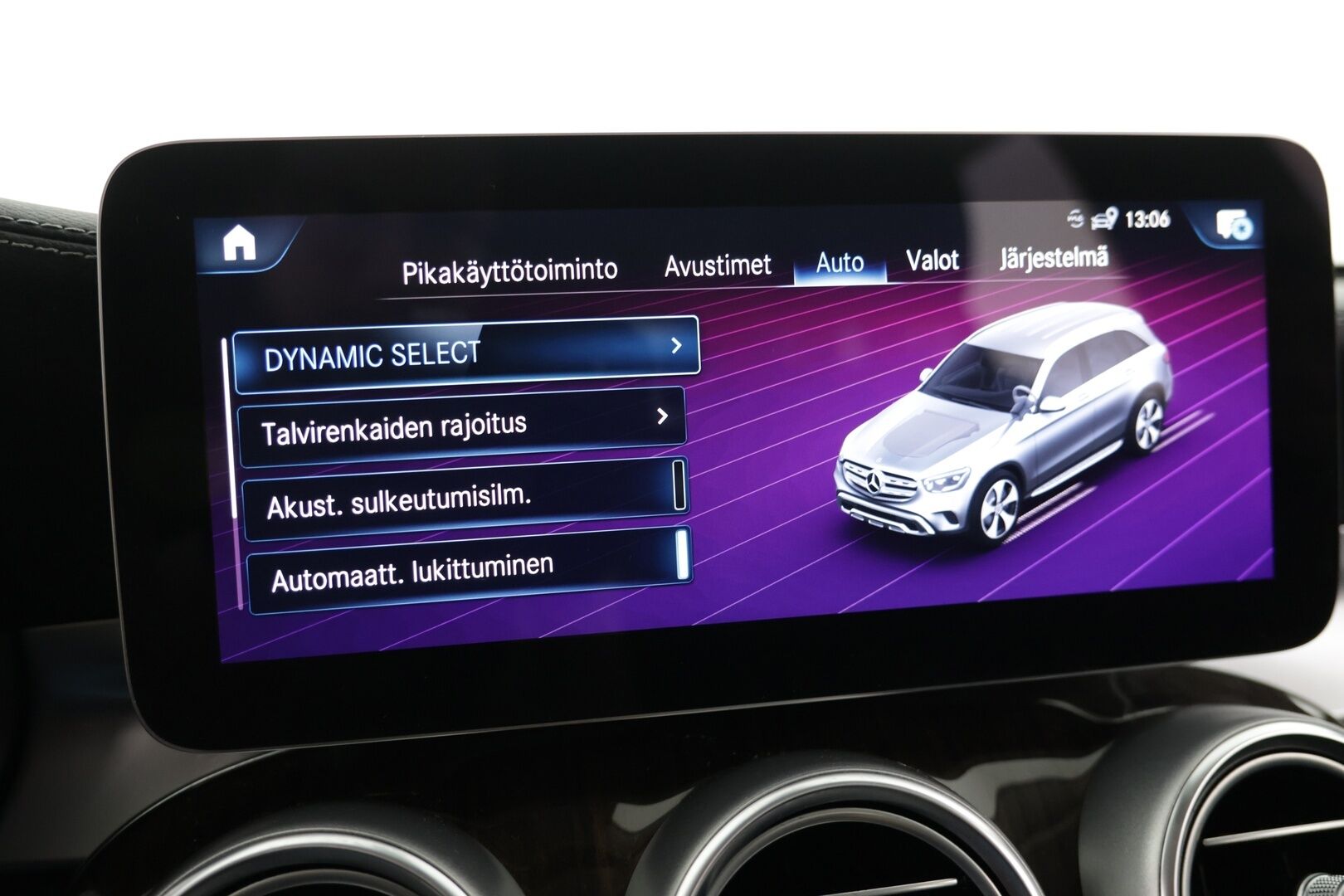 Mercedes-Benz GLC 2022 300 e 4MATIC A Business * Distronic / P.Kamera / Vetokoukku * - P.Kamera / Vetokoukku / Neliveto - HULLUT AVAJAISHULINAT KORKOTARJOUS 3,29 %