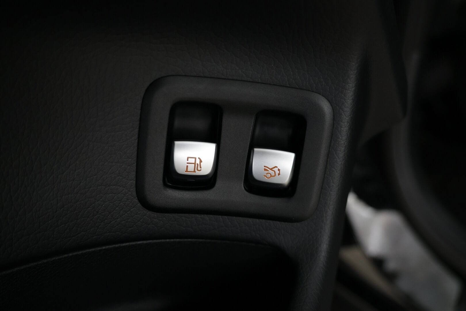 Mercedes-Benz GLC 2022 300 e 4MATIC A Business * Distronic / P.Kamera / Vetokoukku * - P.Kamera / Vetokoukku / Neliveto - HULLUT AVAJAISHULINAT KORKOTARJOUS 3,29 %