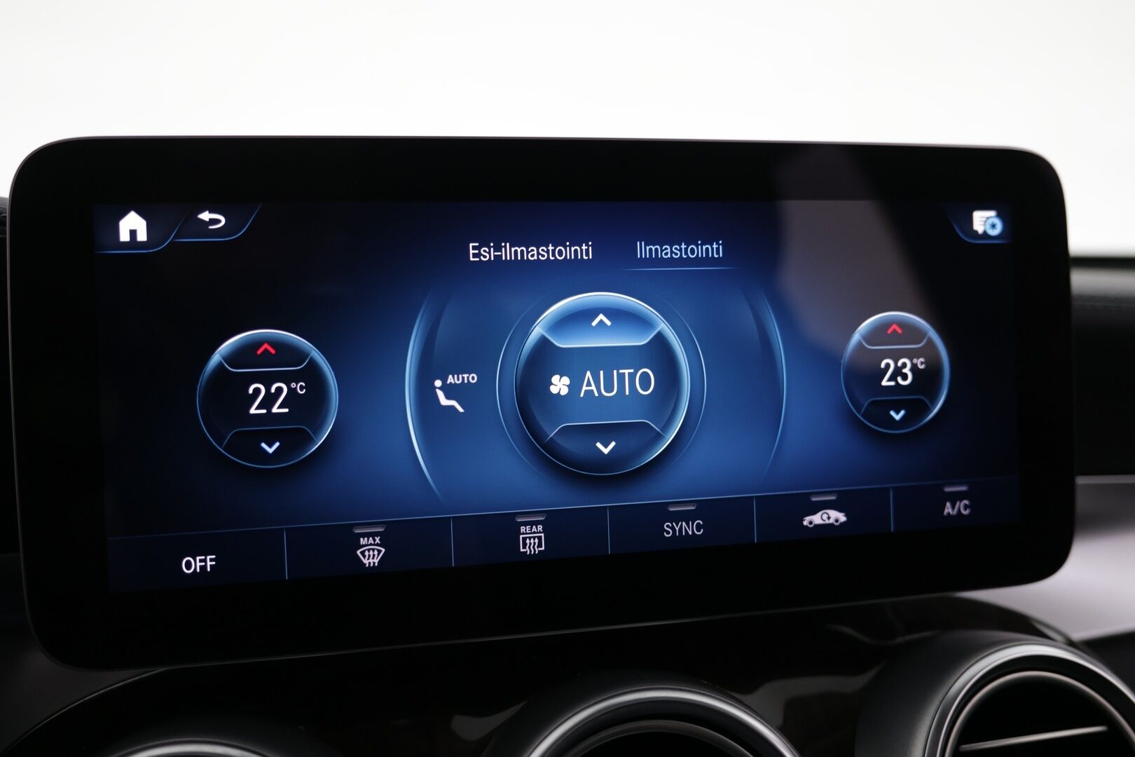 Mercedes-Benz GLC 2022 300 e 4MATIC A Business * Distronic / P.Kamera / Vetokoukku * - P.Kamera / Vetokoukku / Neliveto - HULLUT AVAJAISHULINAT KORKOTARJOUS 3,29 %