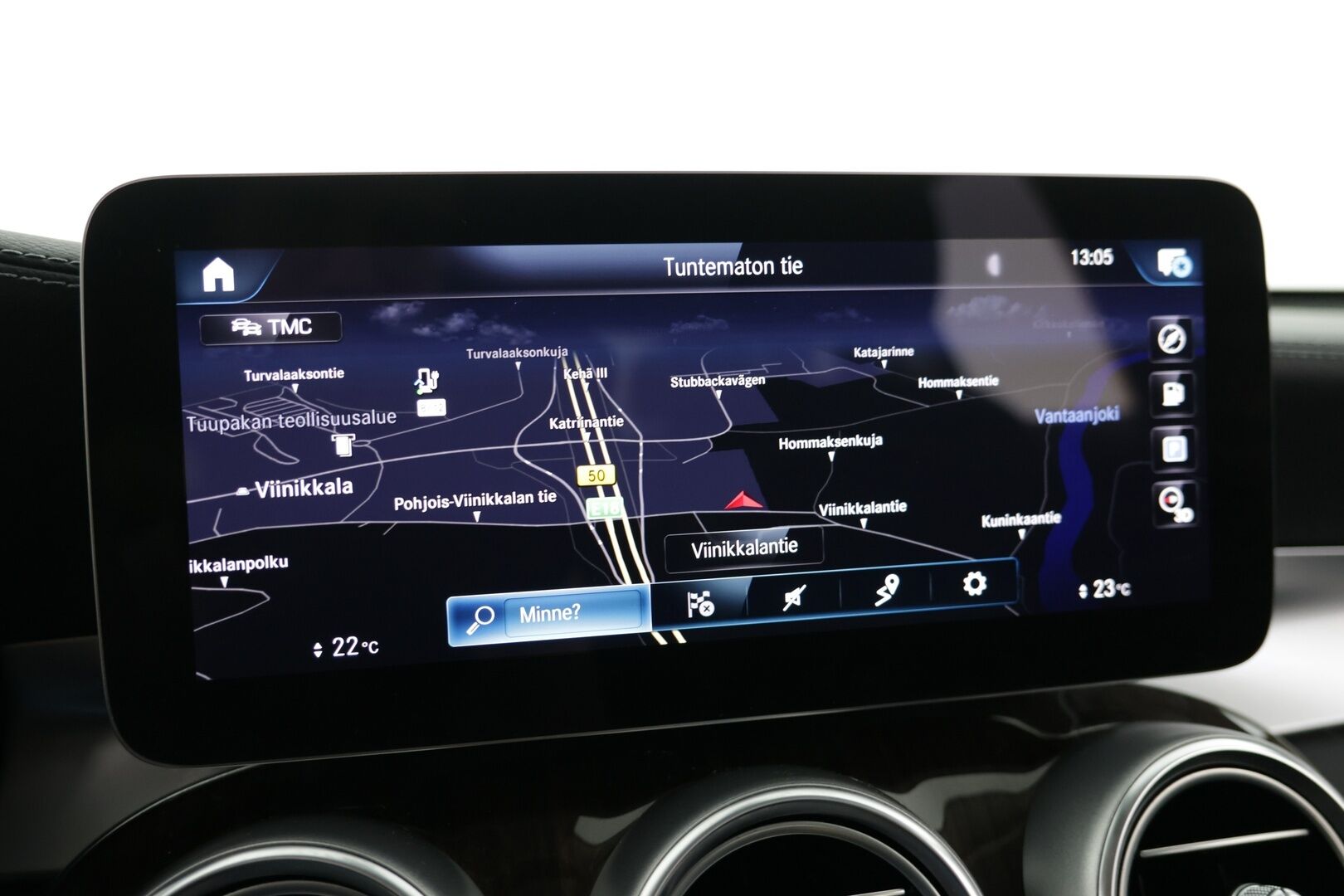 Mercedes-Benz GLC 2022 300 e 4MATIC A Business * Distronic / P.Kamera / Vetokoukku * - P.Kamera / Vetokoukku / Neliveto - HULLUT AVAJAISHULINAT KORKOTARJOUS 3,29 %