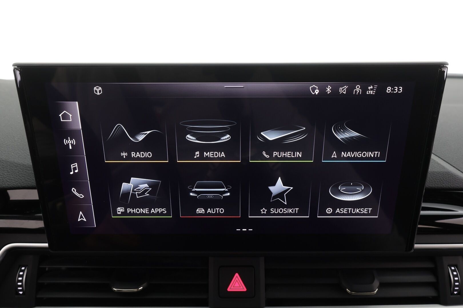 Audi A4 2022 Avant Business S line 40 TFSI 150 kW MHEV quattro S tronic * ACC / P.kamera / Matrix LED / Koukku / Webasto * - 1.Om Suomi-auto / Digimittaristo / Kahdet renkaat aluvanteilla / Merkkihuollettu - HULLUT JOULUT KORKOTARJOUS 2,49% 