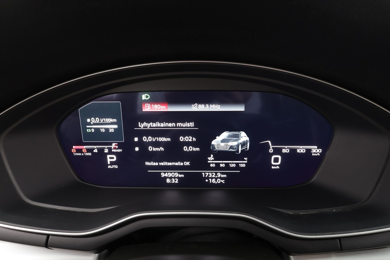 Audi A4 2022 Avant Business S line 40 TFSI 150 kW MHEV quattro S tronic * ACC / P.kamera / Matrix LED / Koukku / Webasto * - 1.Om Suomi-auto / Digimittaristo / Kahdet renkaat aluvanteilla / Merkkihuollettu - HULLUT JOULUT KORKOTARJOUS 2,49% 