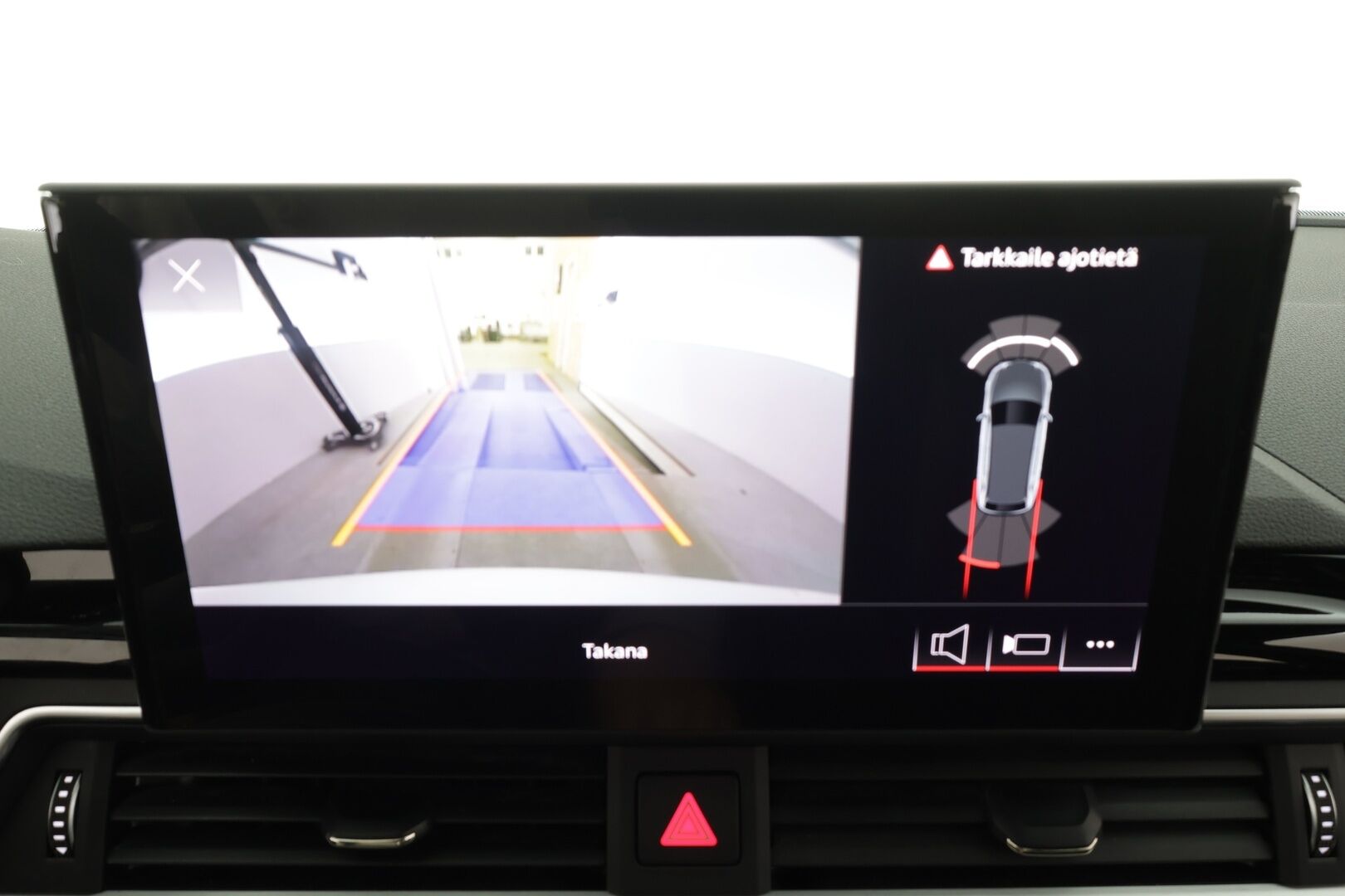 Audi A4 2022 Avant Business S line 40 TFSI 150 kW MHEV quattro S tronic * ACC / P.kamera / Matrix LED / Koukku / Webasto * - 1.Om Suomi-auto / Digimittaristo / Kahdet renkaat aluvanteilla / Merkkihuollettu - HULLUT JOULUT KORKOTARJOUS 2,49% 