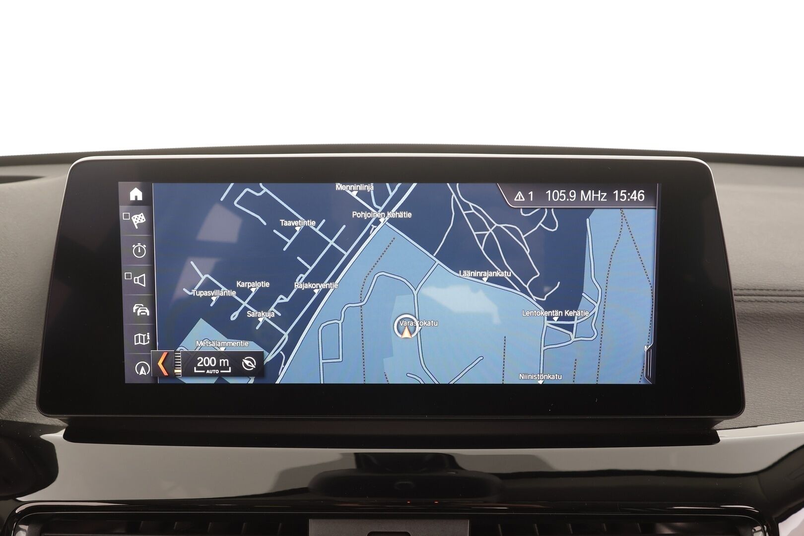 BMW X1 2022 F48 xDrive25e A Charged Edition Sport - ACC | HUD | Navi | HiFi | P.kamera | LED | 2x Renkaat & alumiinivanteet