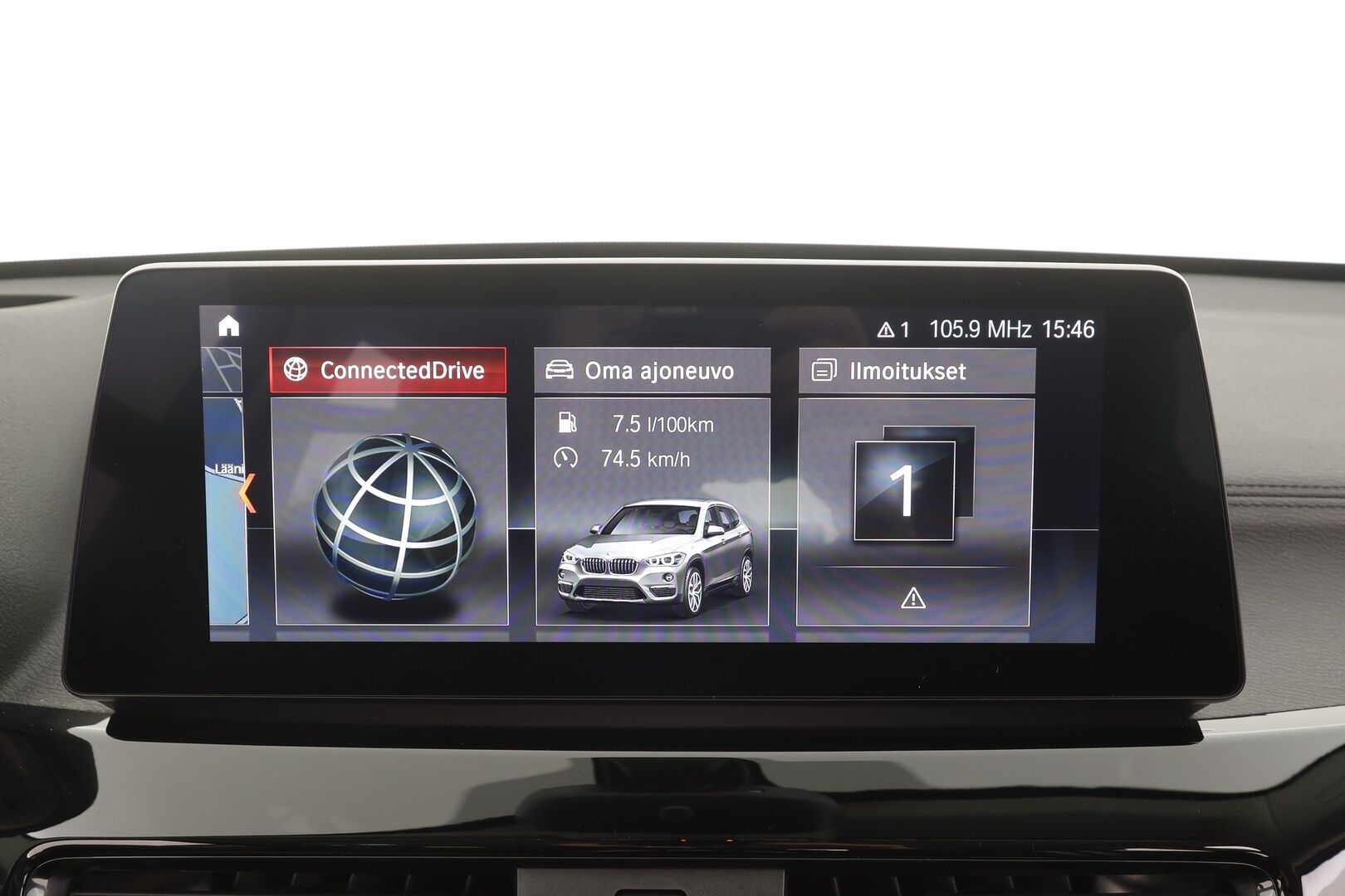BMW X1 2022 F48 xDrive25e A Charged Edition Sport * ACC / HUD / Hifit / LED / P.Kamera / Sporttipenkit * - 1.Om Suomi-auto / Merkkihuollettu / Kahdet Renkaat aluilla