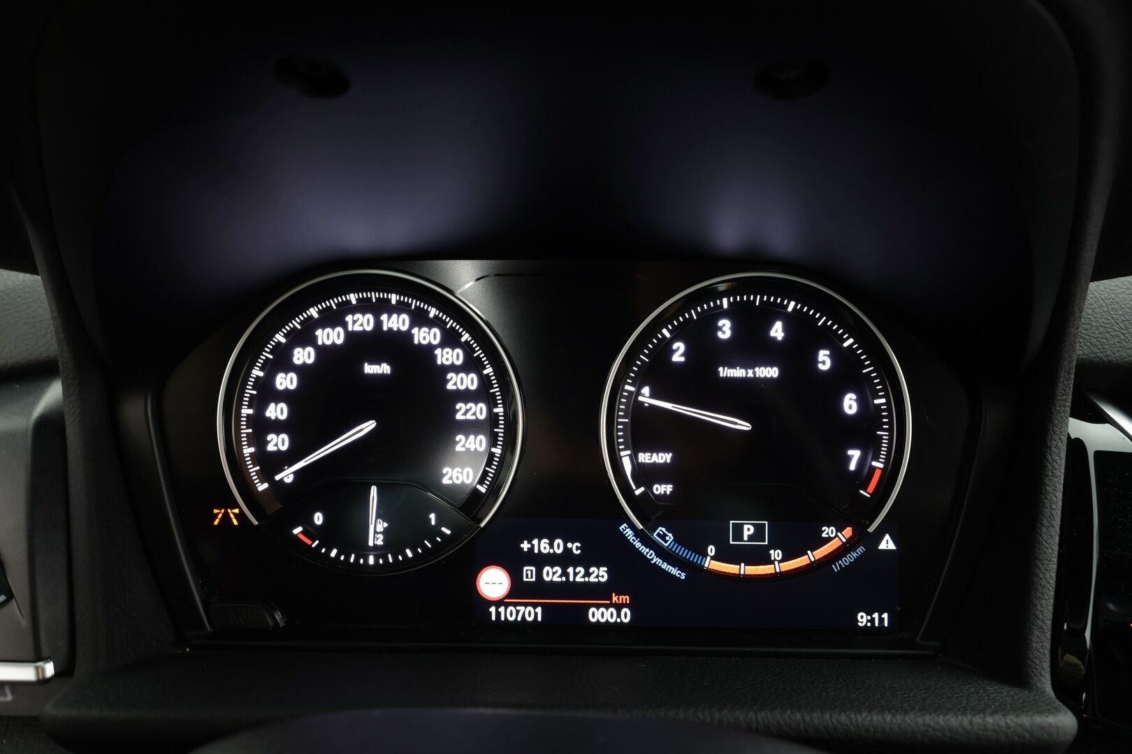 BMW 218 2021 F46 Gran Tourer 218i A Business M Sport * Puolinahkasisusta / Vakkari / Peruutustutkat / Navi / LED / Sähkökontti! - 1.Om Suomi-auto / Kahdet renkaat aluvanteilla / Merkkihuollettu