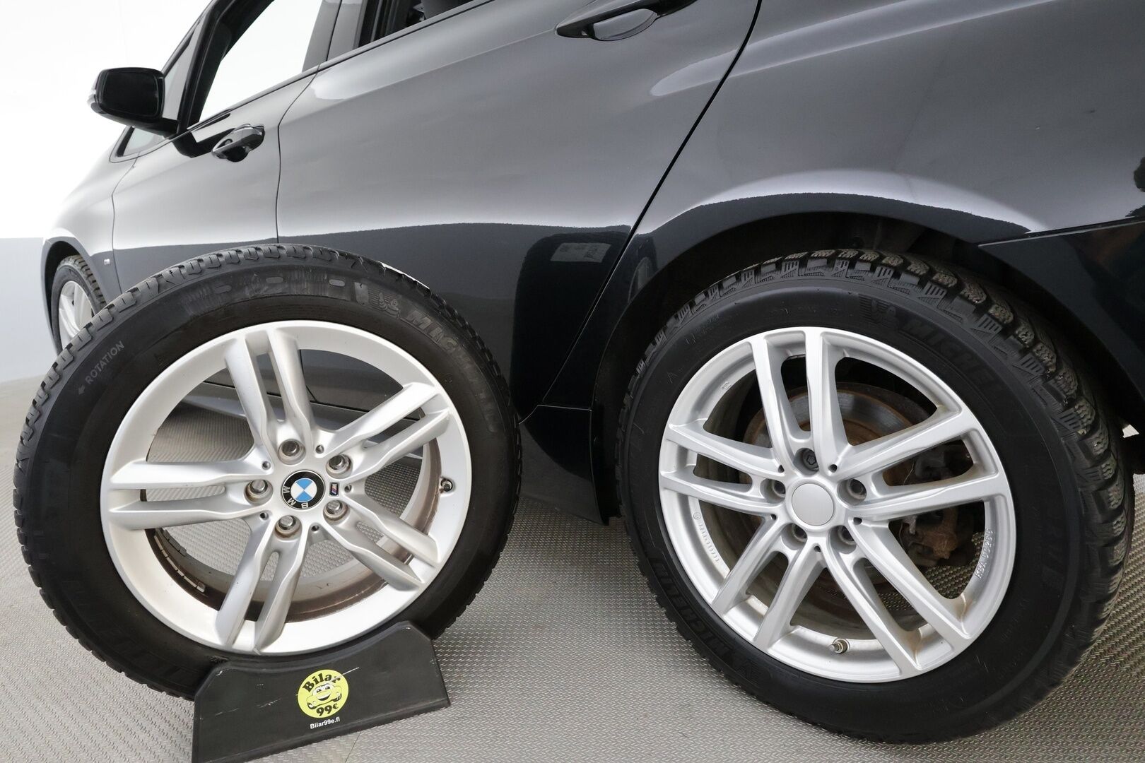 BMW 218 2021 F46 Gran Tourer 218i A Business M Sport * Puolinahkasisusta / Vakkari / Peruutustutkat / Navi / LED / Sähkökontti! - 1.Om Suomi-auto / Kahdet renkaat aluvanteilla / Merkkihuollettu