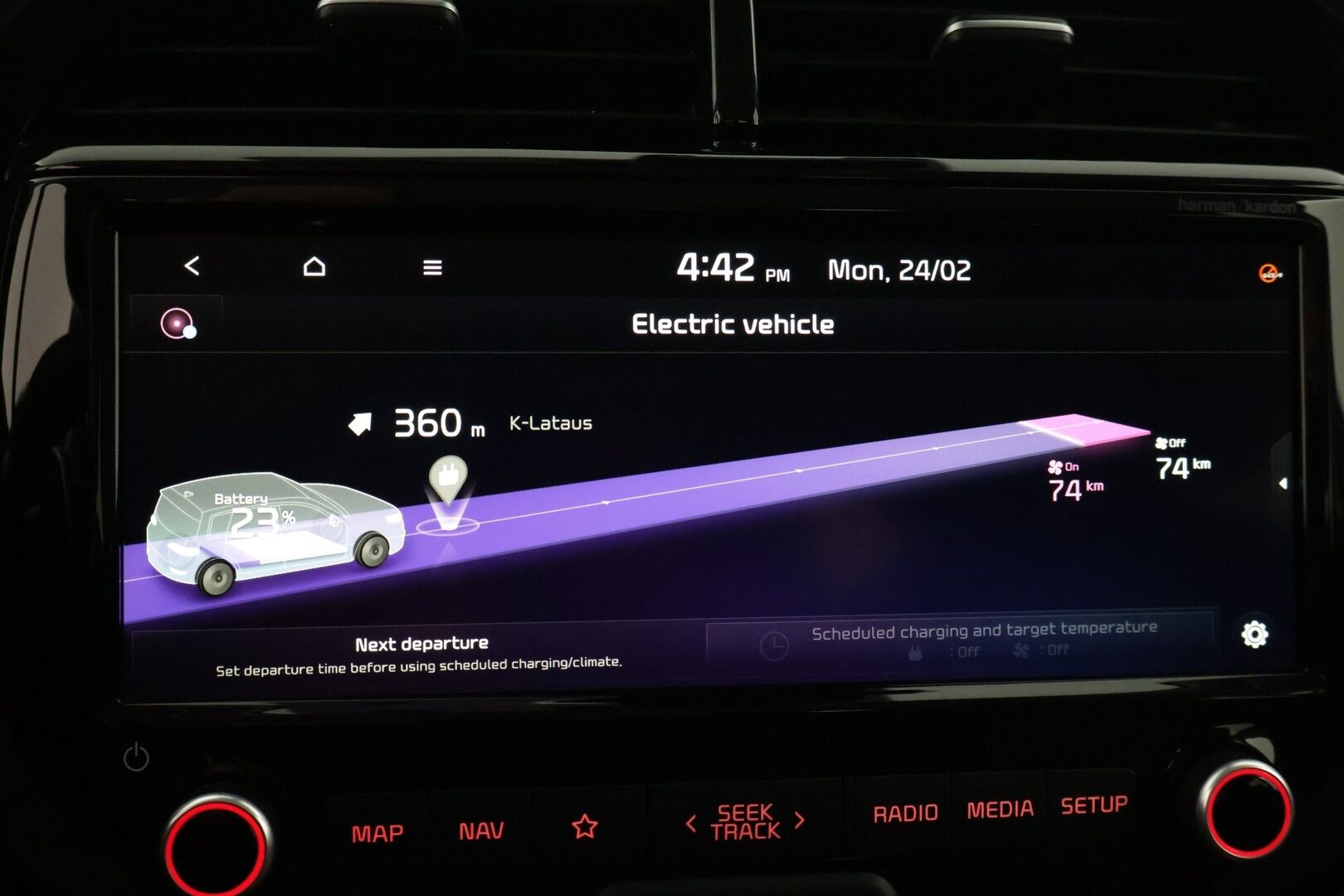 KIA E-SOUL 2020 Supreme 64 kWh 204 hv * * H&K / HUD / Adapt.vakkari / BLIS / Keyless / Navi * - * Isompiakkuinen, uusikorinen, hyvin varusteltu Kia seuraavalle! *