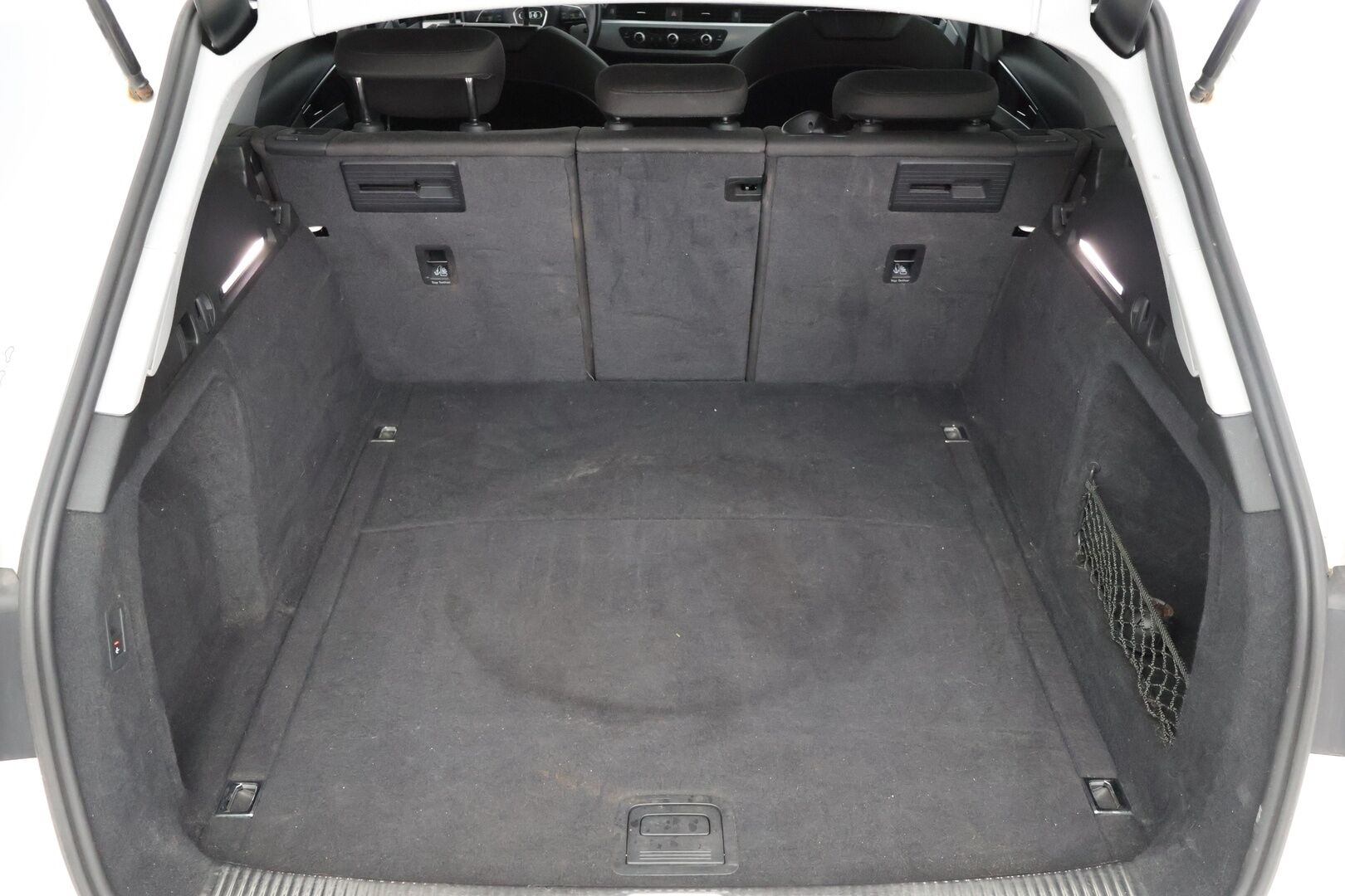 Audi A4 allroad quattro 2018 Business 2,0 TFSI 185 kW quattro S tronic * Webasto / Adap. vakkari / Vetokoukku / Kaistavahti / Sporttipenkit * - * 2x renkaat ja vanteet / Hyvin huollettu / Juuri tullut * 