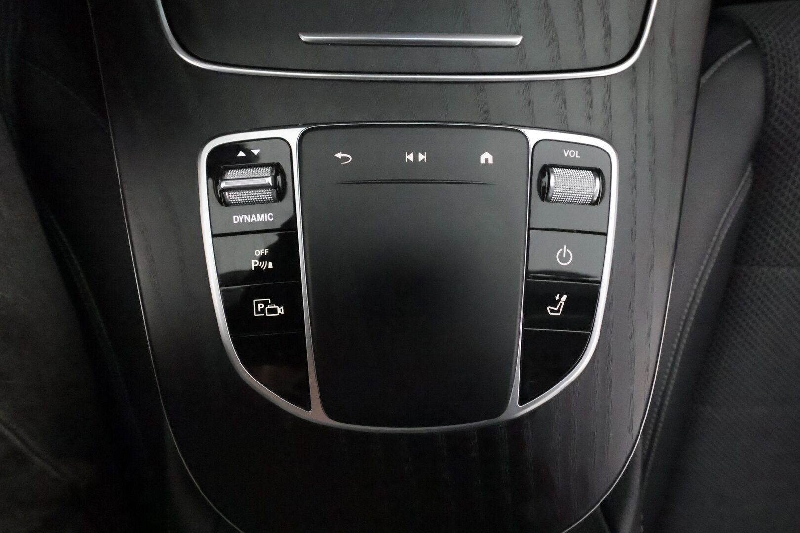 Mercedes-Benz E 2022 300 de Edition 4MATIC T A **Widescreen / Burmester / Adapt.Vakkari  / 360° / LED-valot / Muistipenkit / Koukku / Navi** - 1-om Suomi-auto / 2x Latauskaapelit / Kahdet Renkaat