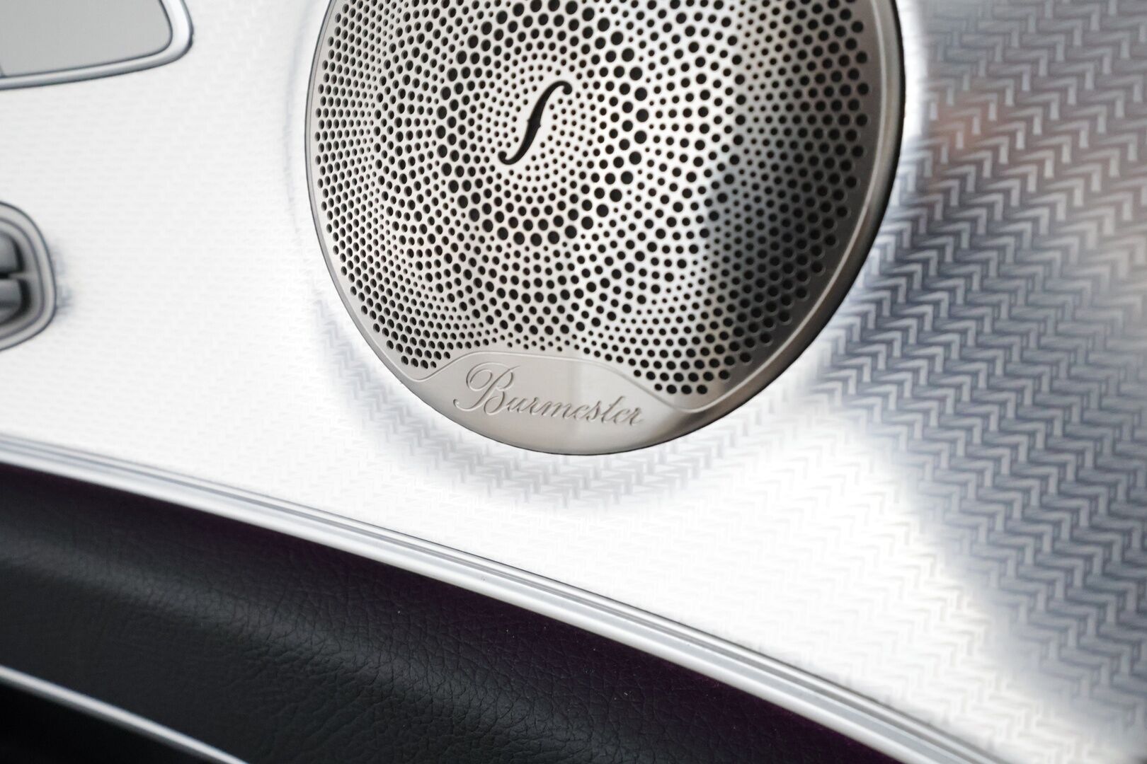 Mercedes-Benz E 2022 300 de Edition 4MATIC T A **Widescreen / Burmester / Adapt.Vakkari  / 360° / LED-valot / Muistipenkit / Koukku / Navi** - 1-om Suomi-auto / 2x Latauskaapelit / Kahdet Renkaat