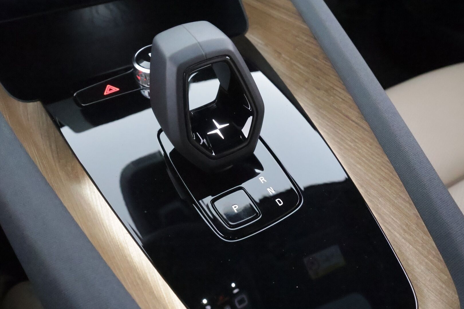Polestar 2 2022 Long Range Single Motor, 170kW, 78kWh - | ILP | Ilm. nahat | H&K | Muistipenkki | Panorama | P.kamera | 2x polestar alut | 1.om suomi-auto | 