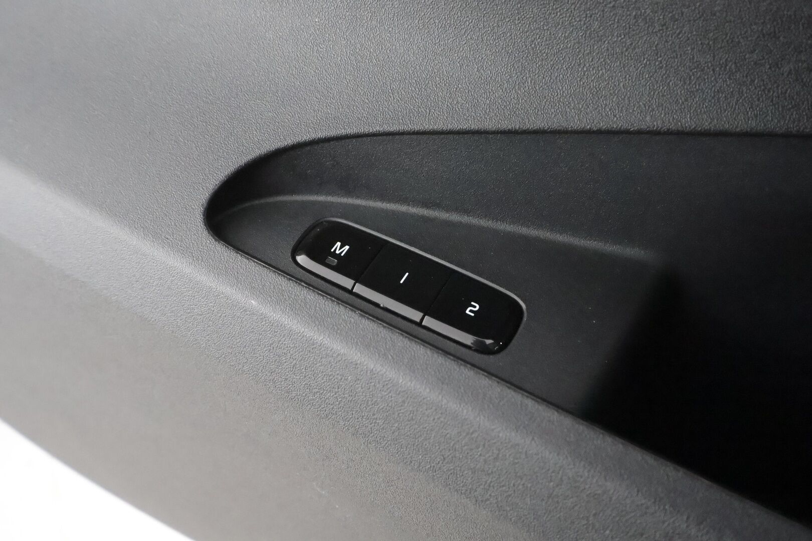 Polestar 2 2022 Long Range Single Motor, 170kW, 78kWh - | ILP | Ilm. nahat | H&K | Muistipenkki | Panorama | P.kamera | 2x polestar alut | 1.om suomi-auto | 