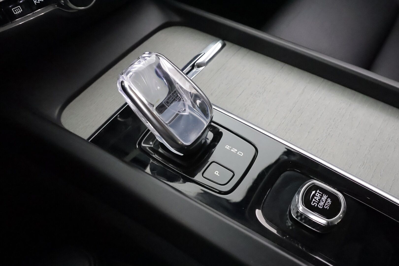 Volvo V60 2022 B4 MHEV Business Inscription Edition DCT aut * Pilot assist / High level LED / Koukku / PA-lisälämmitin / Muistipenkki * - 1.Om Suomi-auto / Kahdet Renkaat