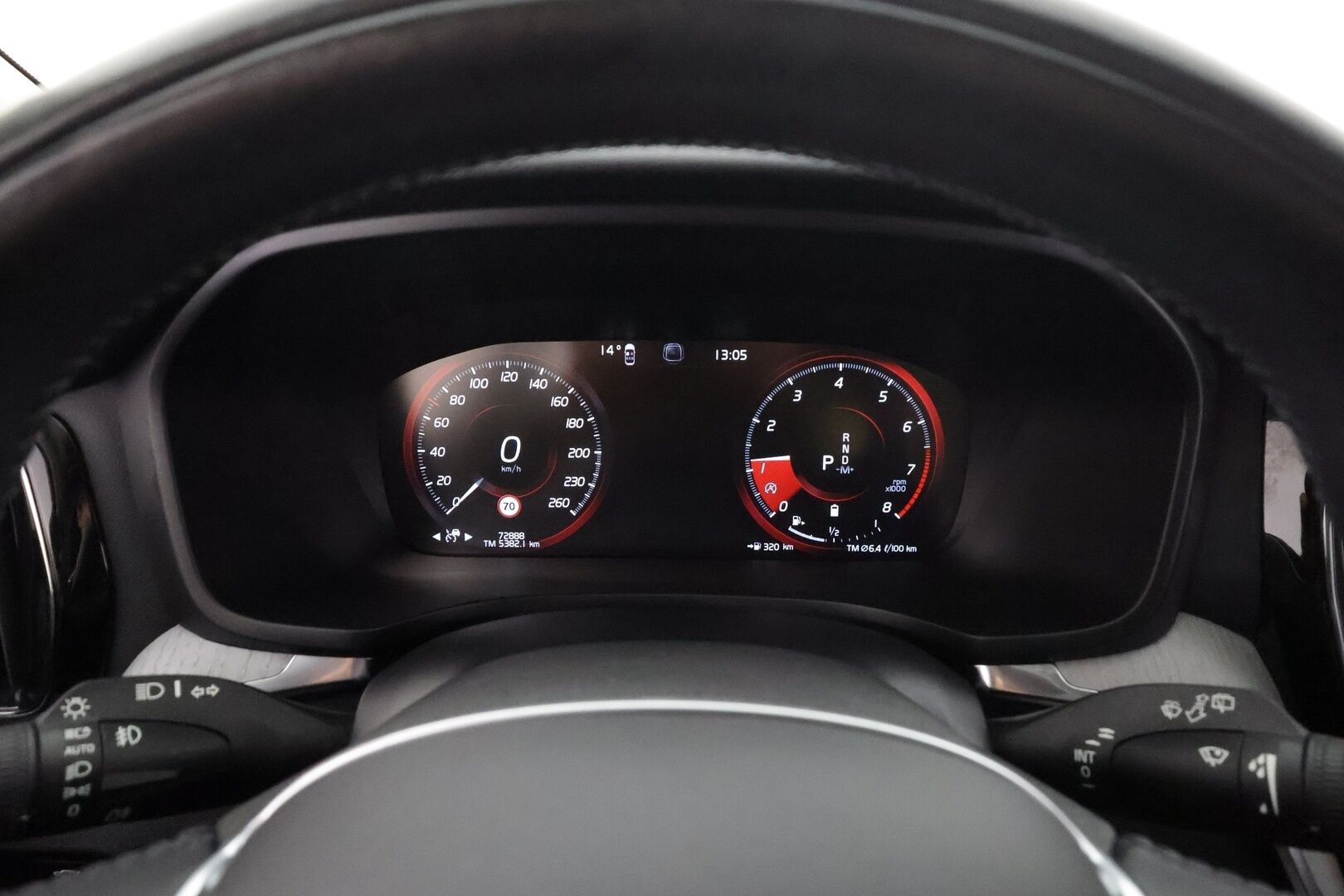 Volvo V60 2022 B4 MHEV Business Inscription Edition DCT aut * Pilot assist / High level LED / Koukku / PA-lisälämmitin / Muistipenkki * - 1.Om Suomi-auto / Kahdet Renkaat