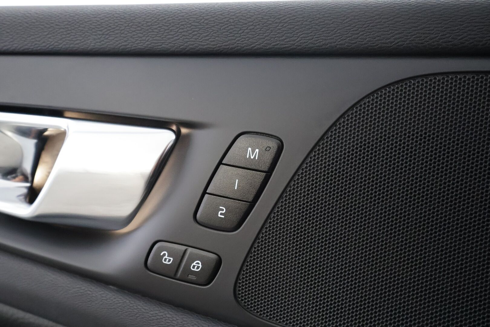 Volvo V60 2022 B4 MHEV Business Inscription Edition DCT aut * Pilot assist / High level LED / Koukku / PA-lisälämmitin / Muistipenkki * - 1.Om Suomi-auto / Kahdet Renkaat