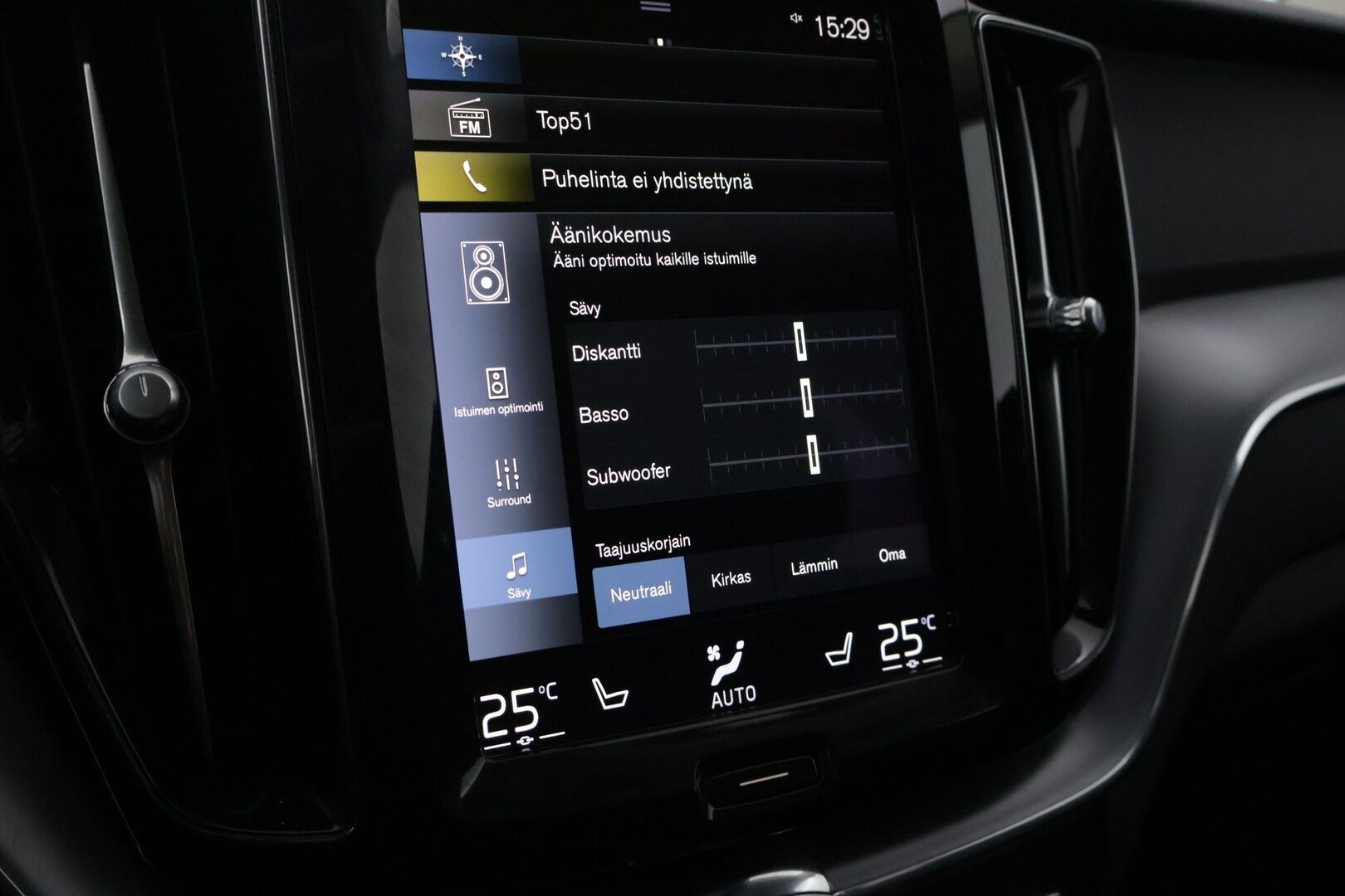 Volvo XC60 2020 T6 TwE AWD Inscription Expression aut. *Webasto / ACC / Harman&Kardon / KeylessGo / Koukku / BLIS / P.Kamera* - Juuri Huollettu / Jakopää tehty 01/25 / Huippurenkailla 2x Volvo aluilla - HULLU BLACKWEEK KORKOTARJOUS 2,49%