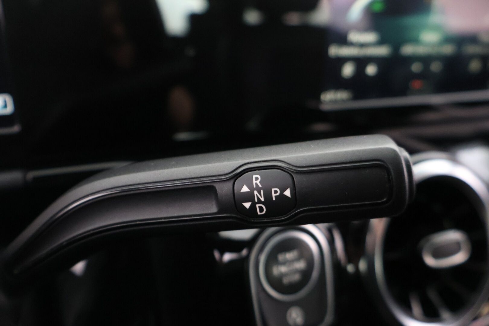 Mercedes-Benz B 2019 180 A Launch Edition Style *1 om. Suomi-auto /  Peruutuskamera / Vakkari / Digimittaristo / Led-ajovalot* - *2x Renkaat & Vanteet /  Kattavasti huollettu* - HULLUT AVAJAISHULINAT KORKOTARJOUS 3,29 %