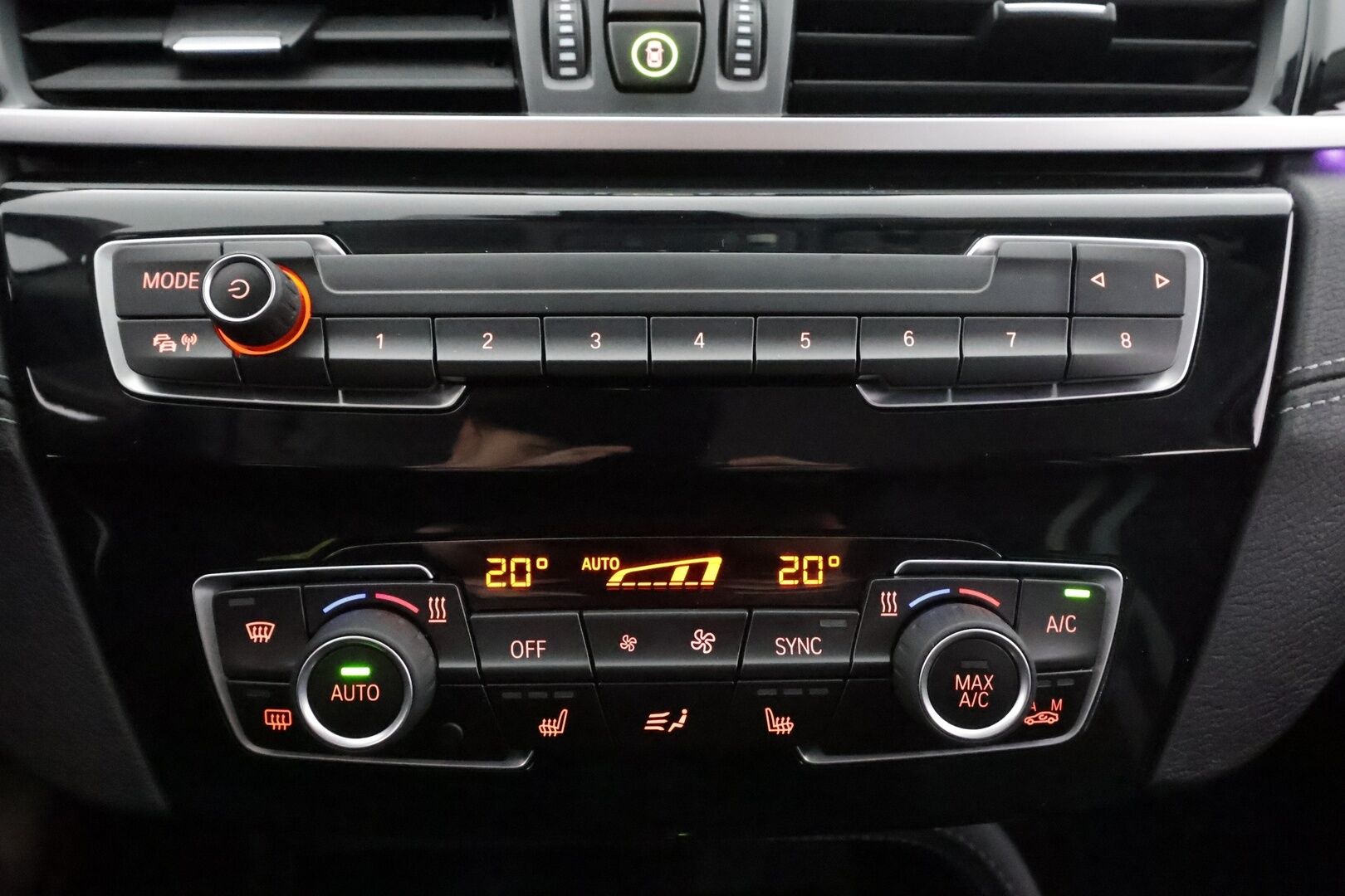 BMW X1 2022 F48 xDrive25e A Charged Edition Sport * Vakkari / Sportpenkit / LED / P.tutkat / Suomi-auto * - Akku kuntotarkastettu / Kahdet Renkaat