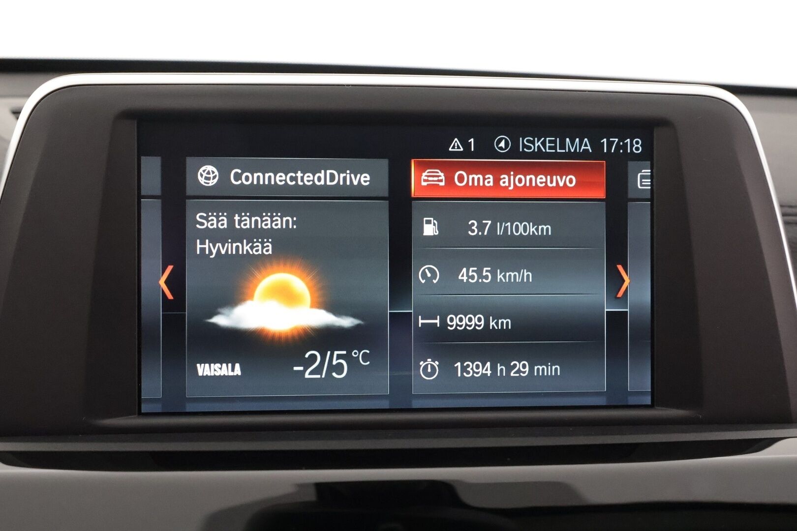 BMW X1 2022 F48 xDrive25e A Charged Edition Sport * Vakkari / Sportpenkit / LED / P.tutkat / Suomi-auto * - Akku kuntotarkastettu / Kahdet Renkaat