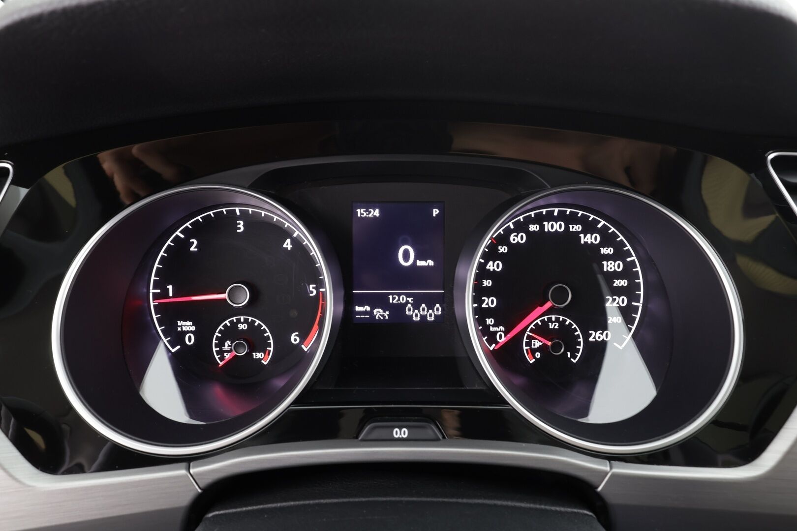 Volkswagen Touran 2019 Highline 1,6 TDI SCR 85 kW DSG * ACC / Webasto / LED / Panorama / Nahkaverhoilu / KEYLESS * - Kahdet renkaat - HULLUT JOULUT KORKOTARJOUS 2,49% 