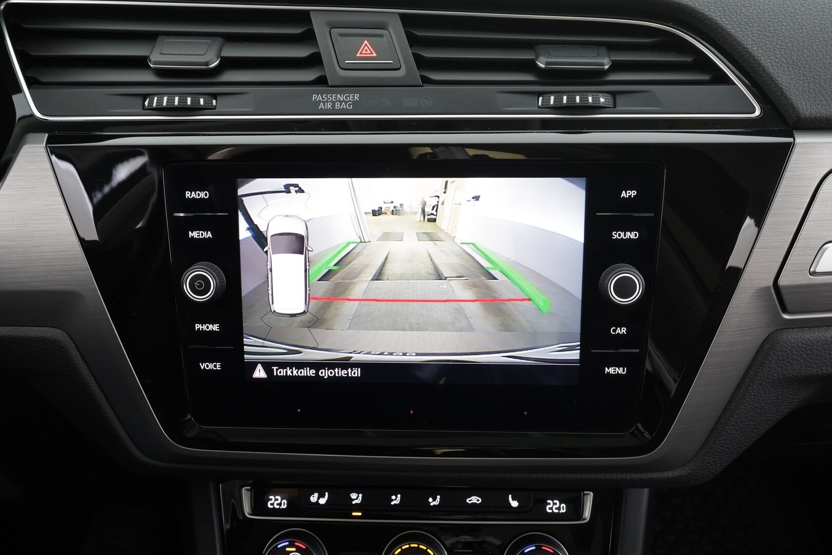 Volkswagen Touran 2019 Highline 1,6 TDI SCR 85 kW DSG * ACC / Webasto / LED / Panorama / Nahkaverhoilu / KEYLESS * - Kahdet renkaat - HULLUT JOULUT KORKOTARJOUS 2,49% 