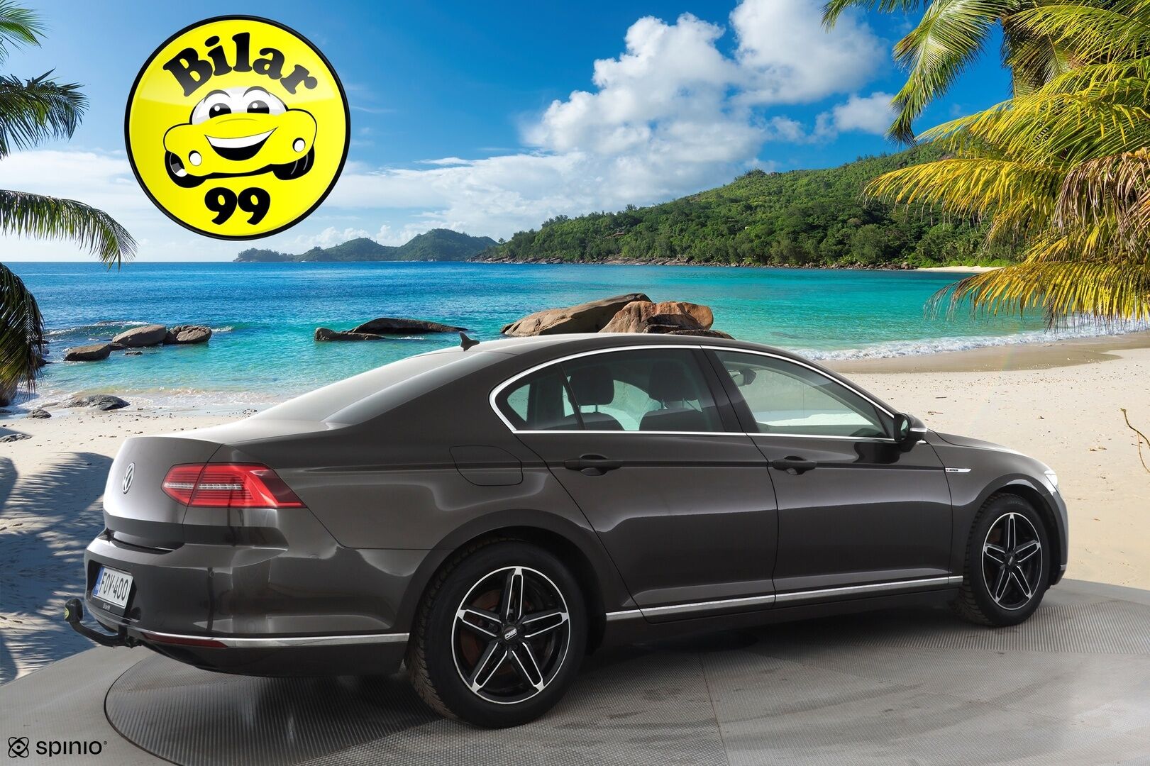 Volkswagen Passat 2017 Sedan Highline 2,0 TDI 140 kW 4MOTION DSG * Webasto / Koukku / ACC / LED / P.Tutkat / Sähköluukku * - Kahdet renkaat aluvanteilla